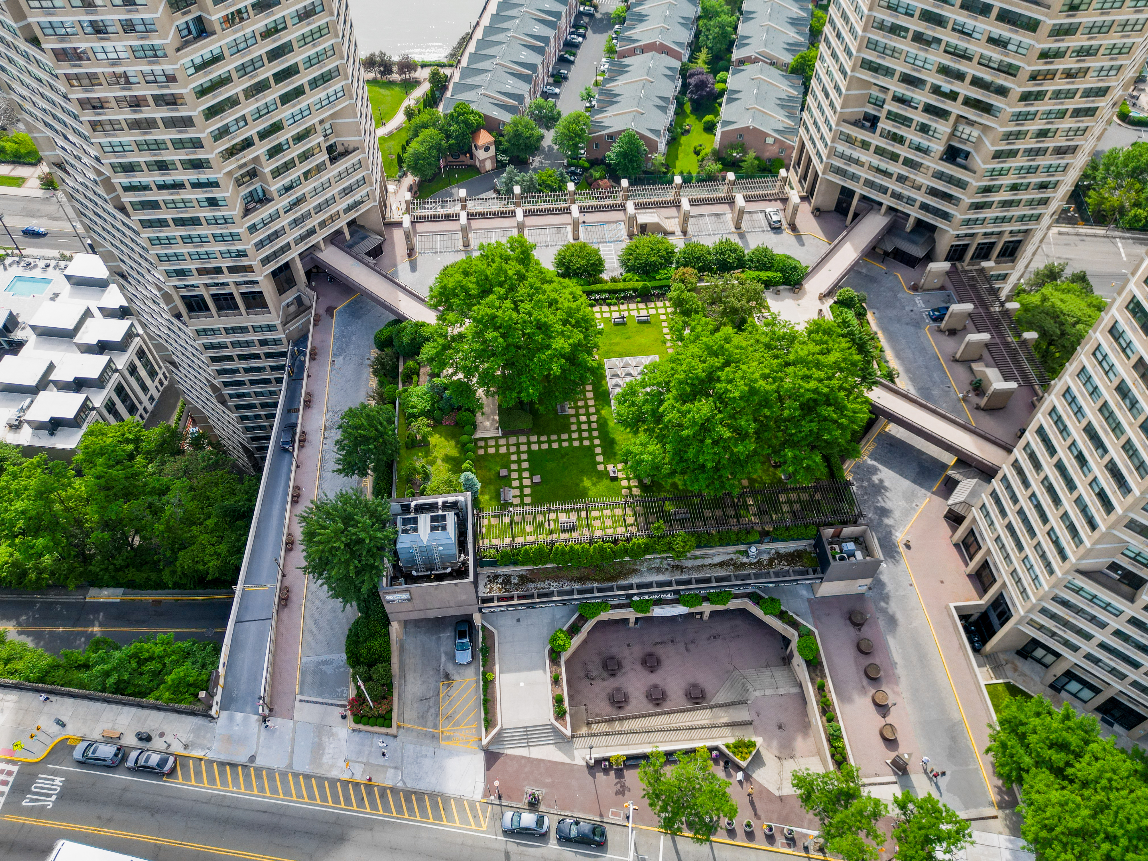 7004 Blvd East Unit# 6A