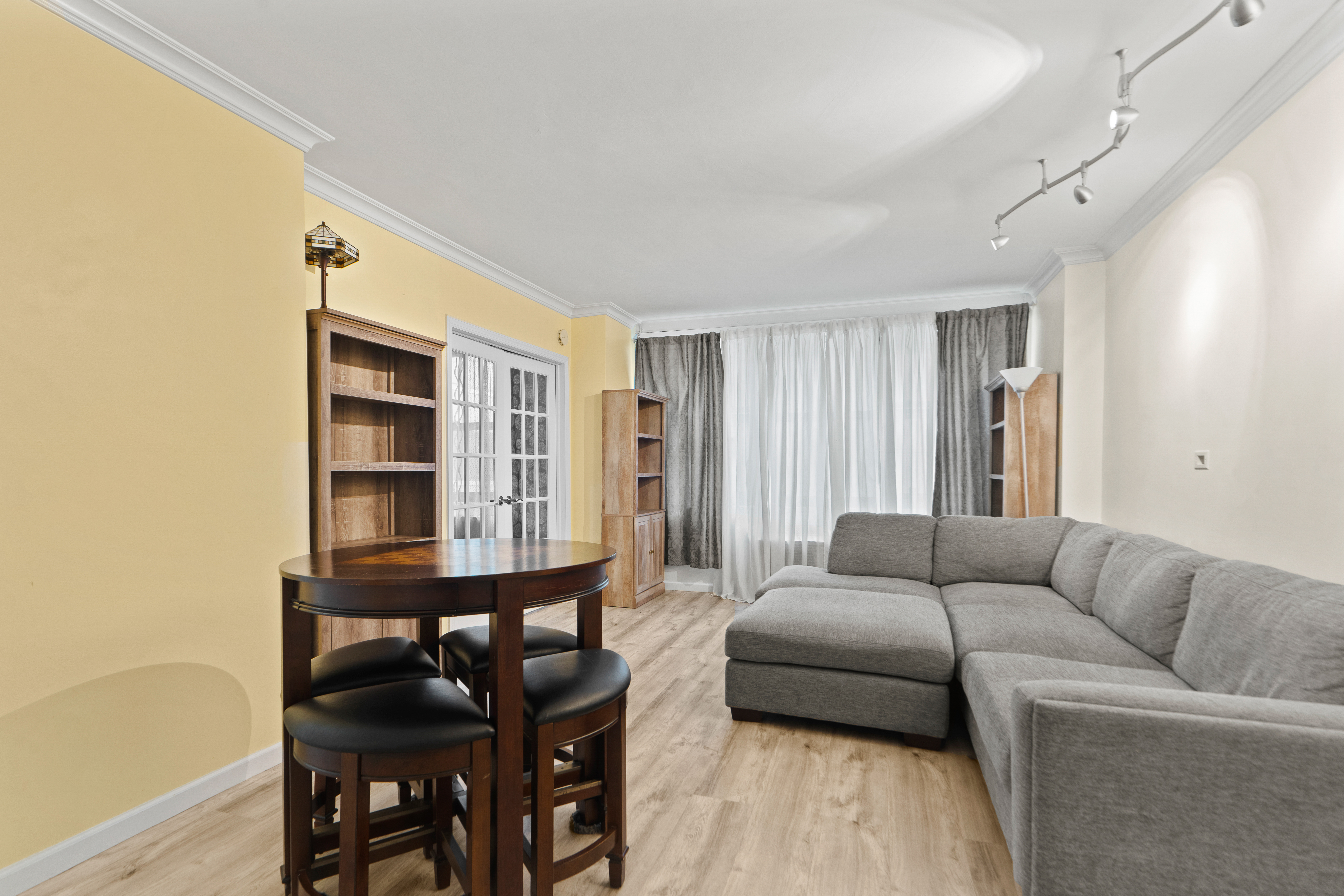 7004 Blvd East Unit# 6A