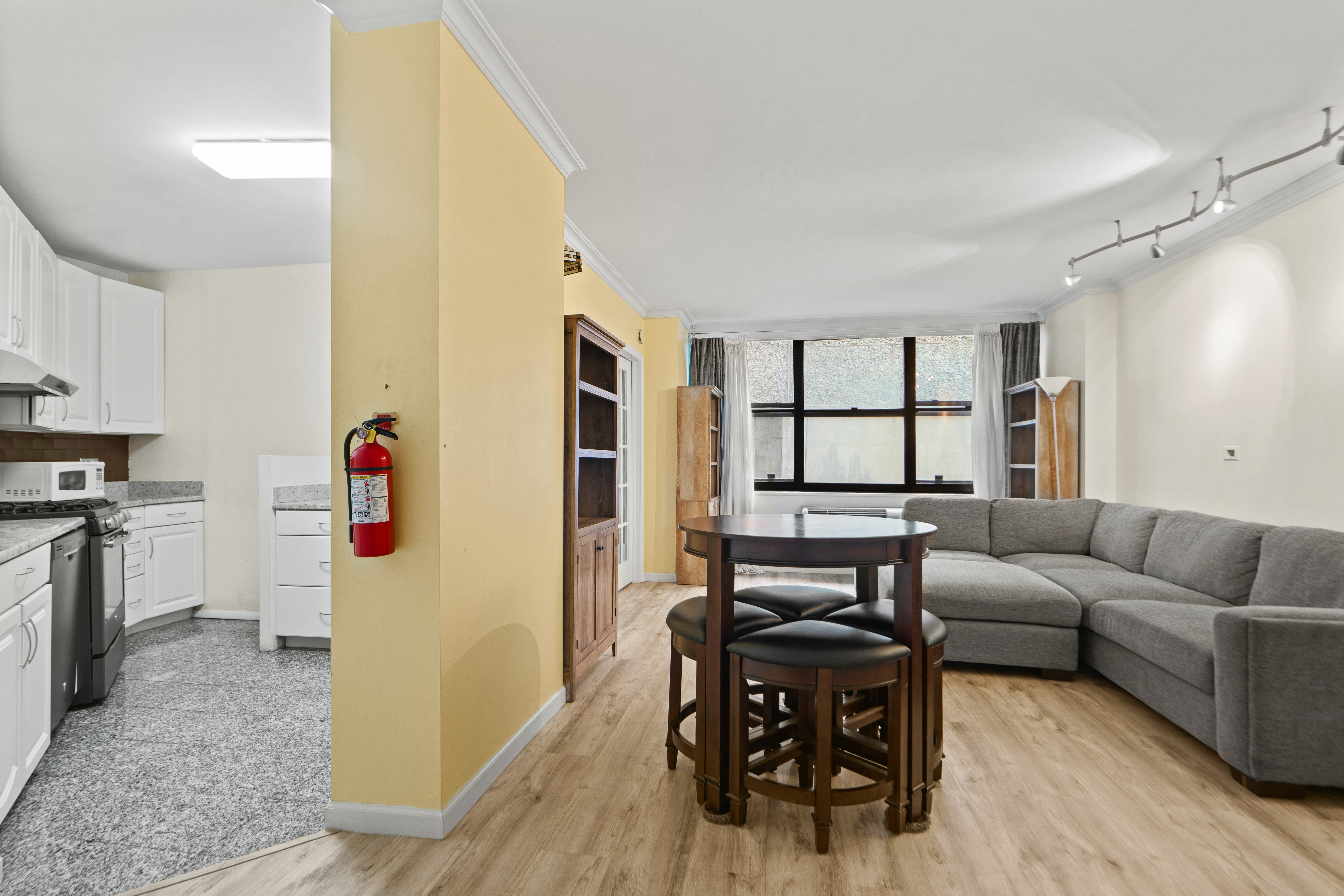 7004 Blvd East Unit# 6A