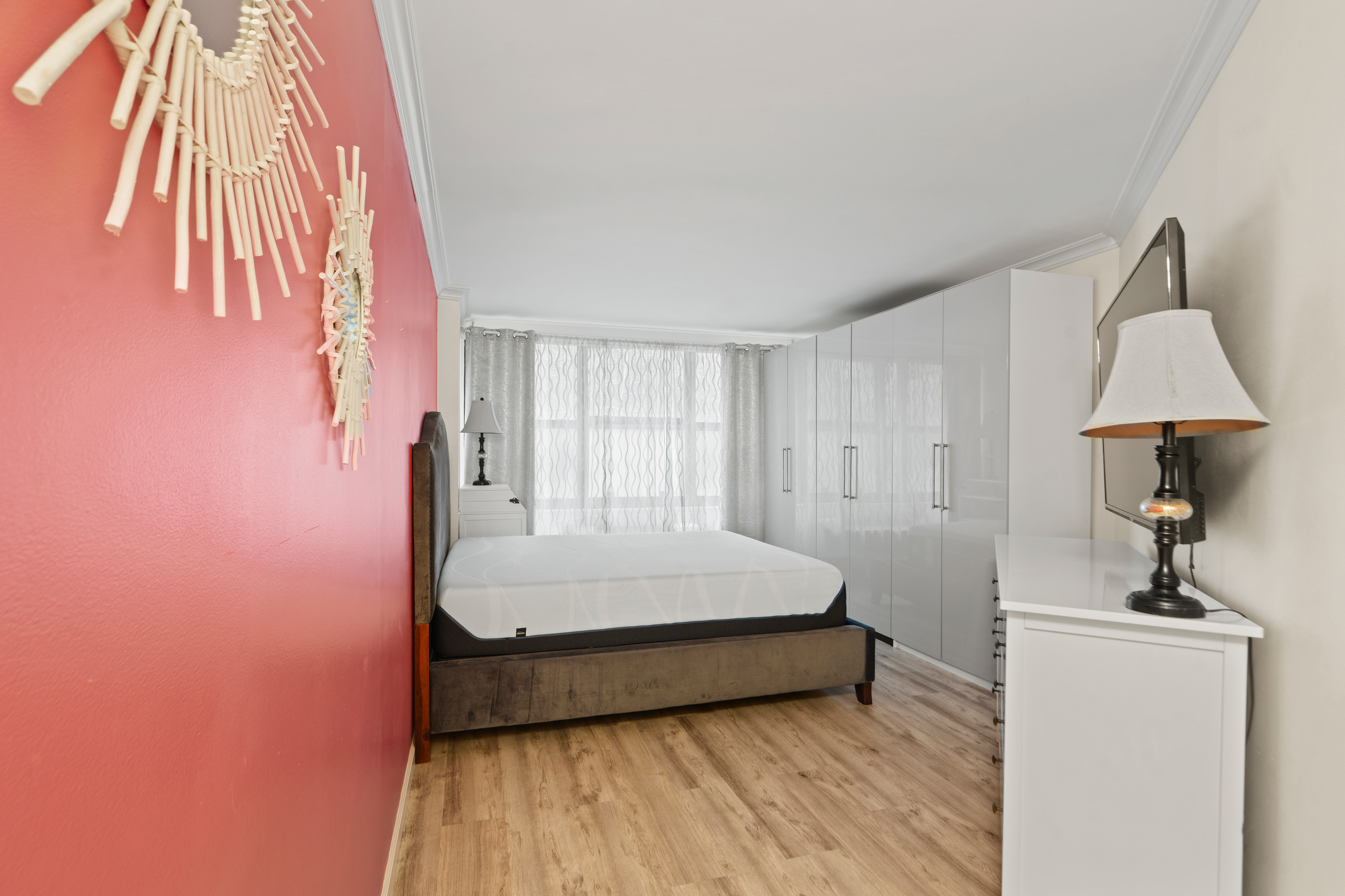 7004 Blvd East Unit# 6A