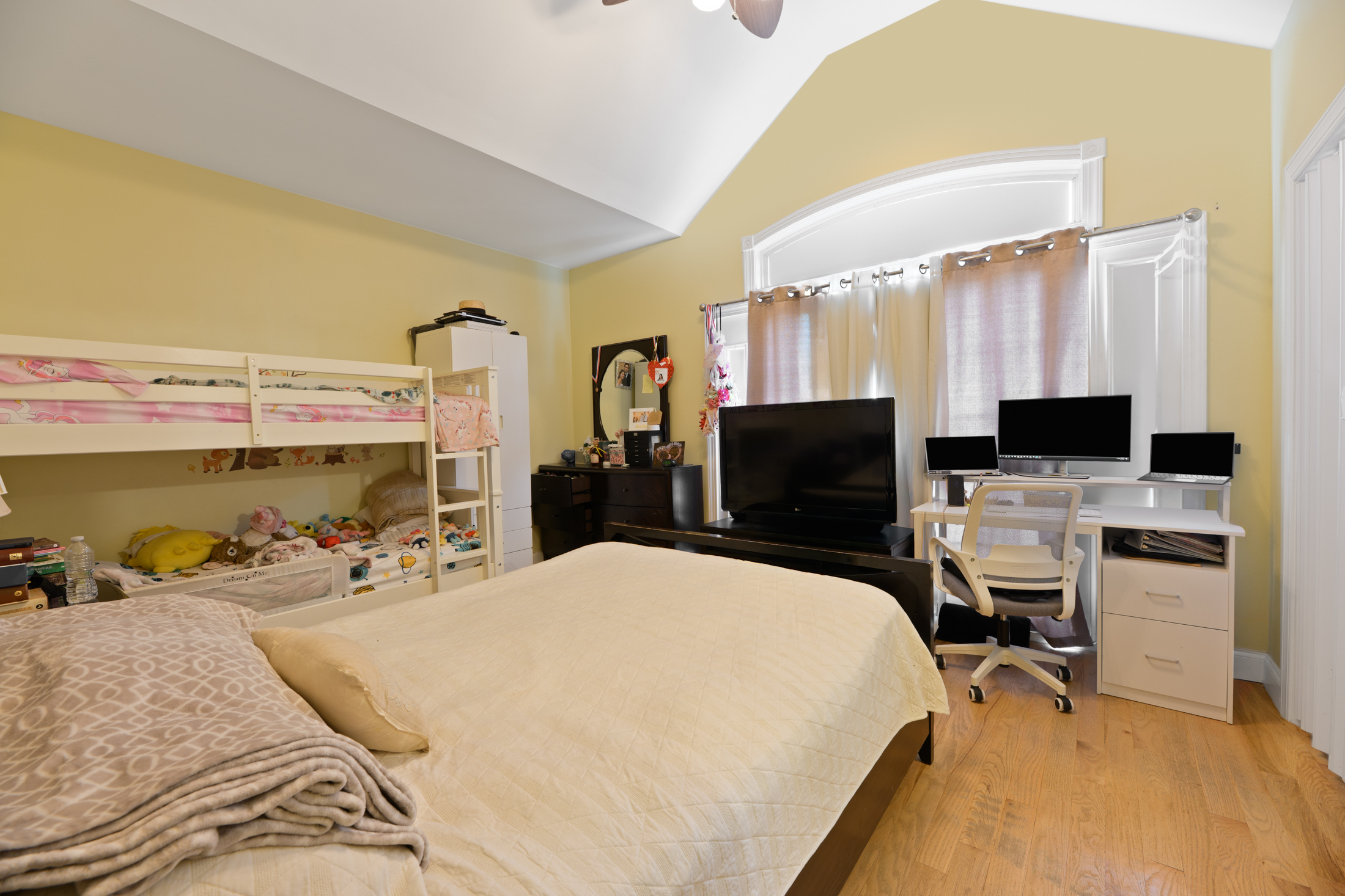 532 64th Street 