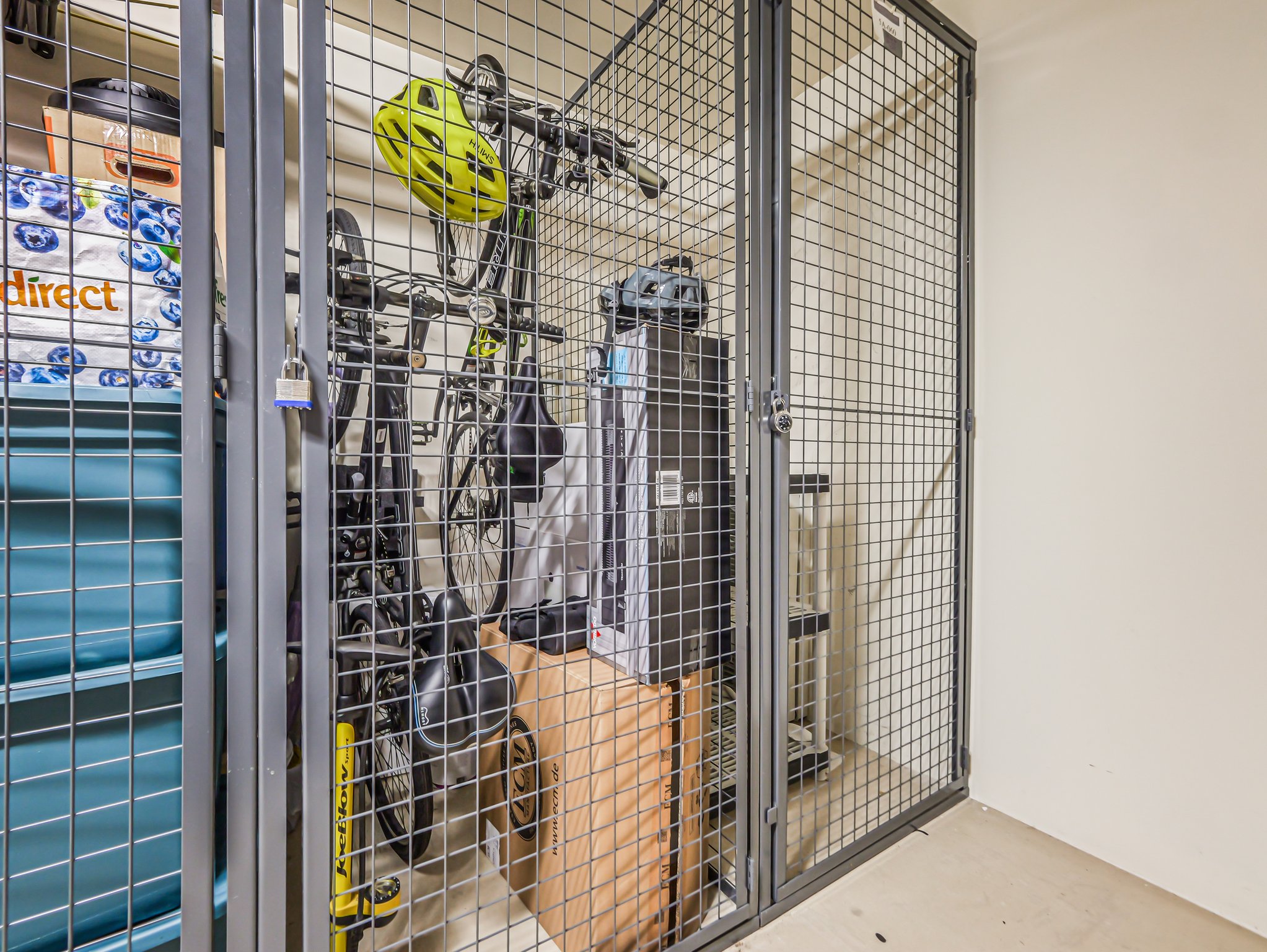 232 Pavonia Ave Unit# 517