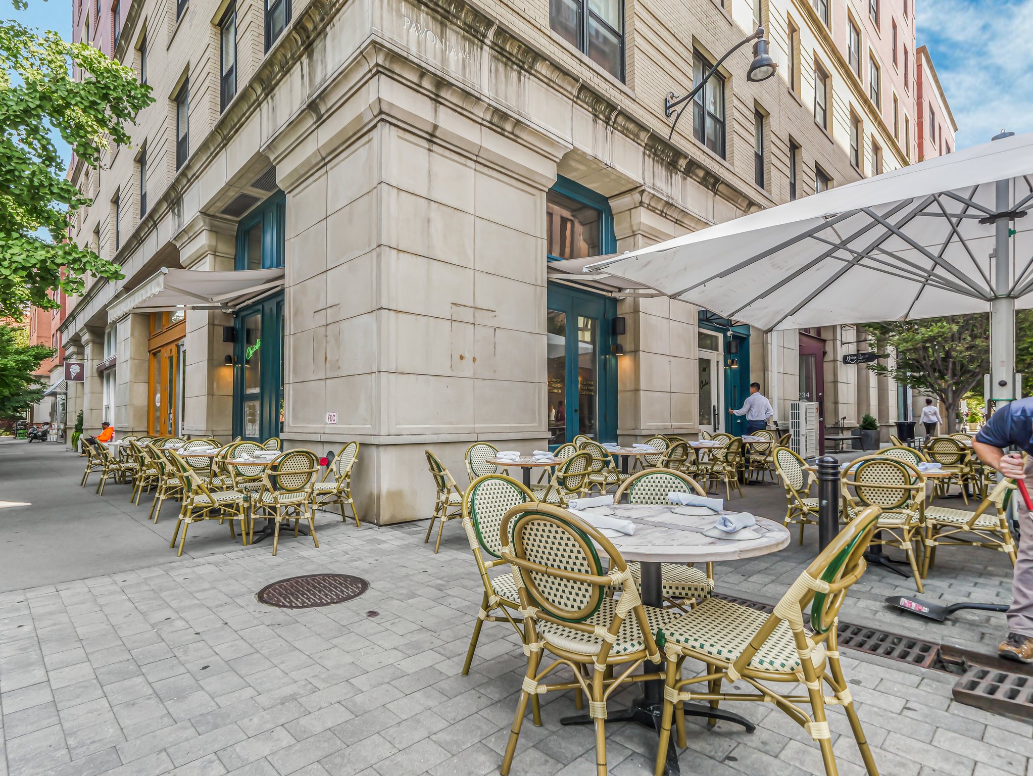 232 Pavonia Ave Unit# 517