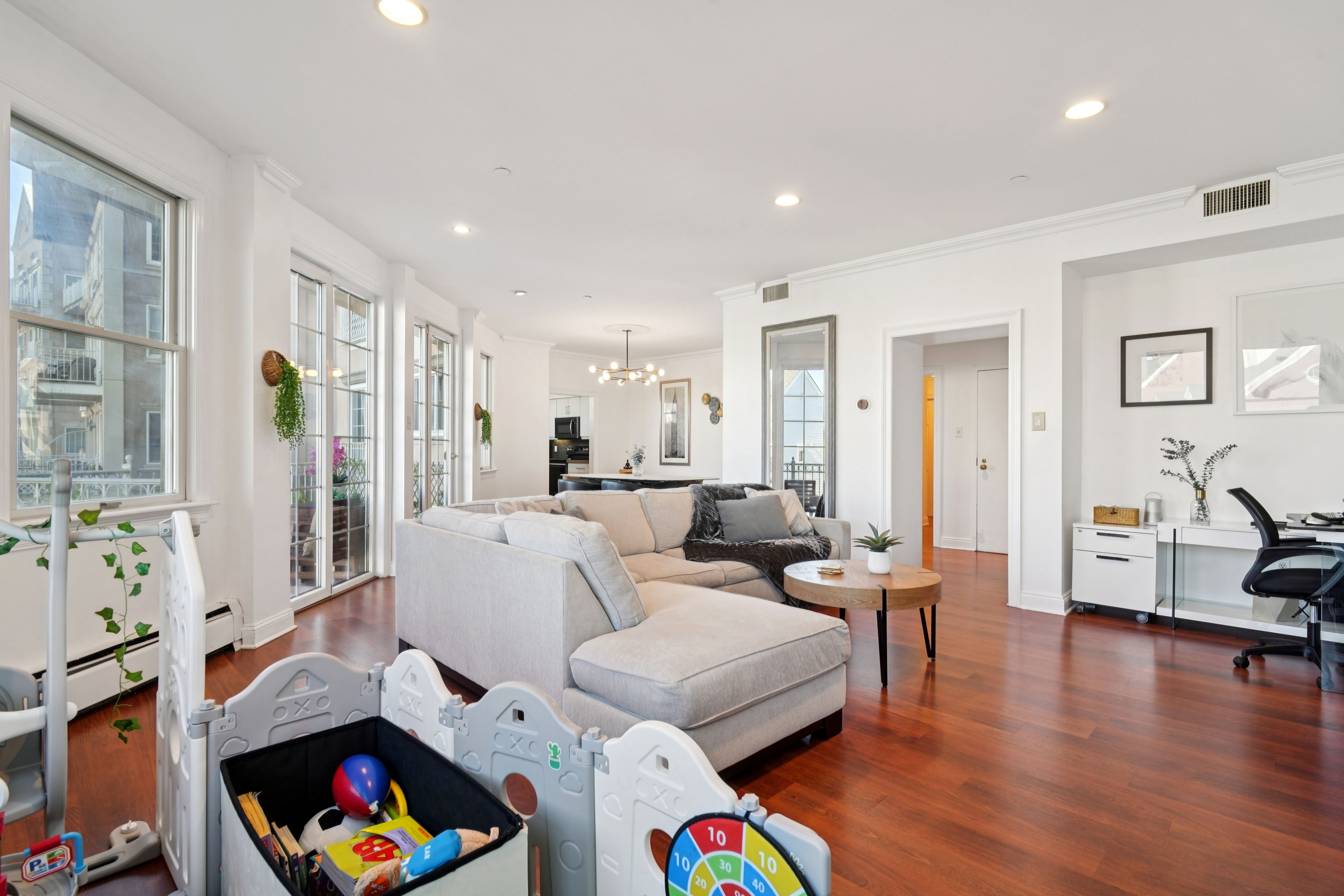 205 Shearwater Court West, unit 22 