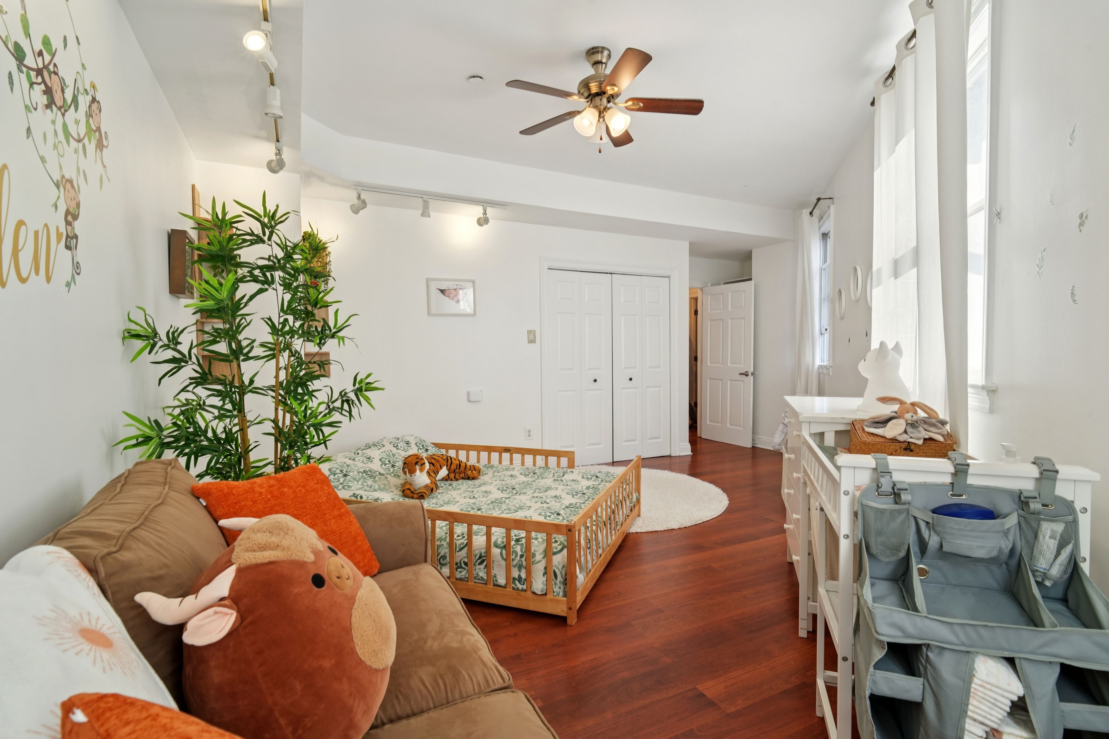 205 Shearwater Court West, unit 22 