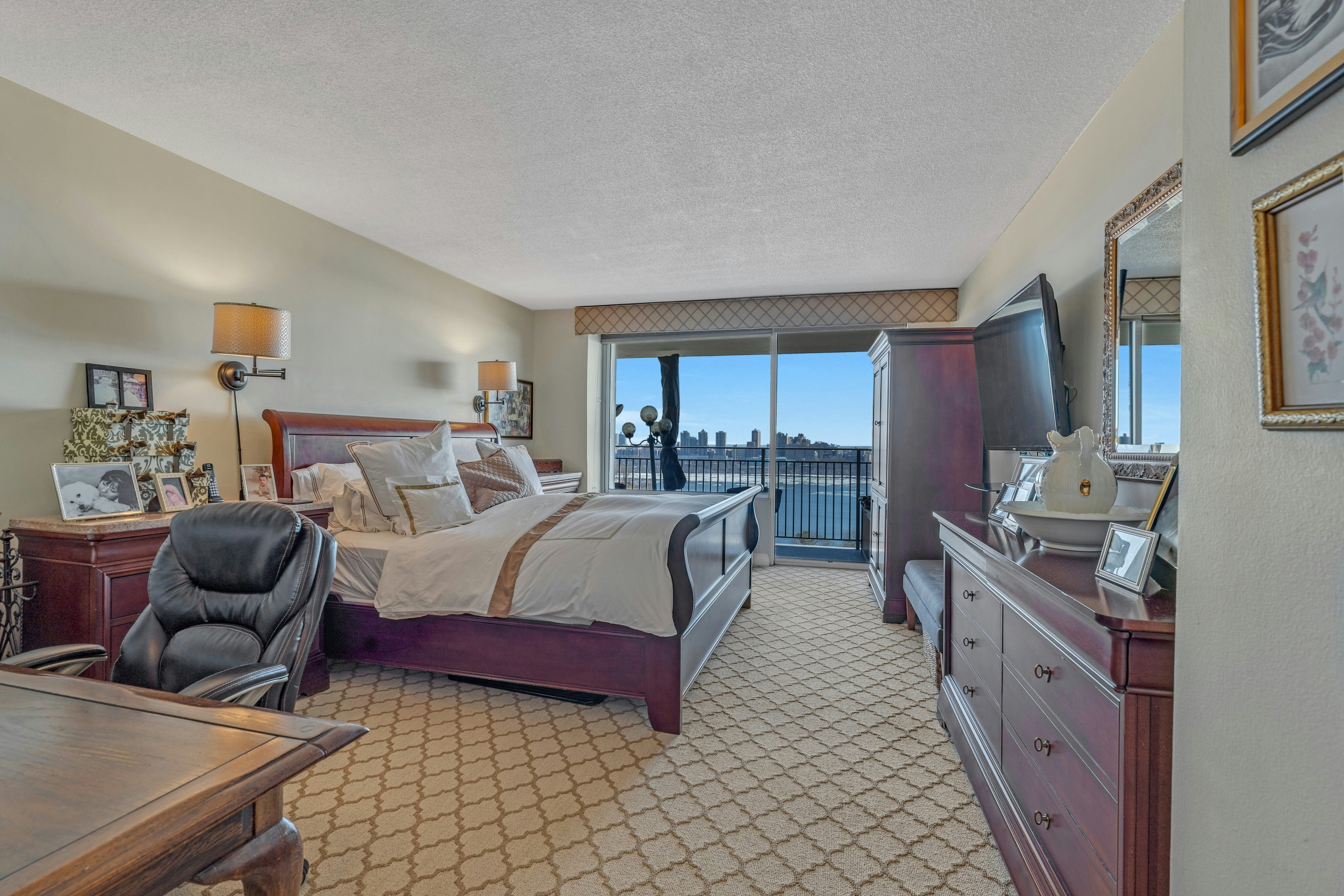 1530 Palisade Avenue 3A 