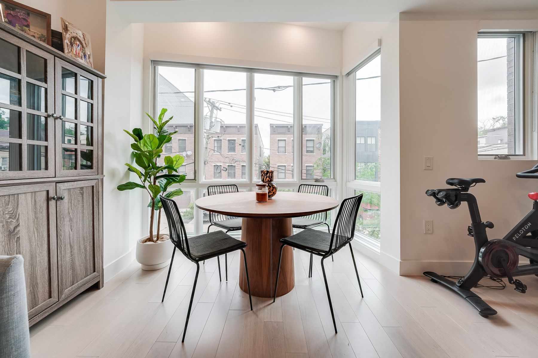 332 Newark Ave Unit# 2D