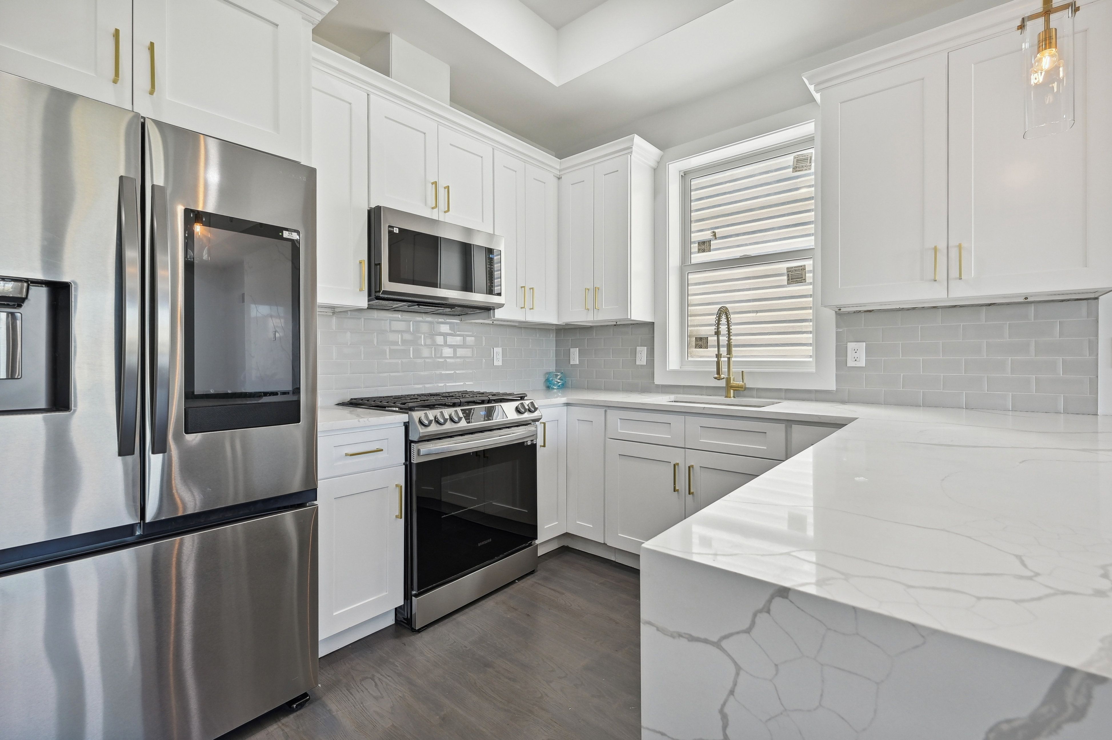 119 Van Horne St Unit# 1