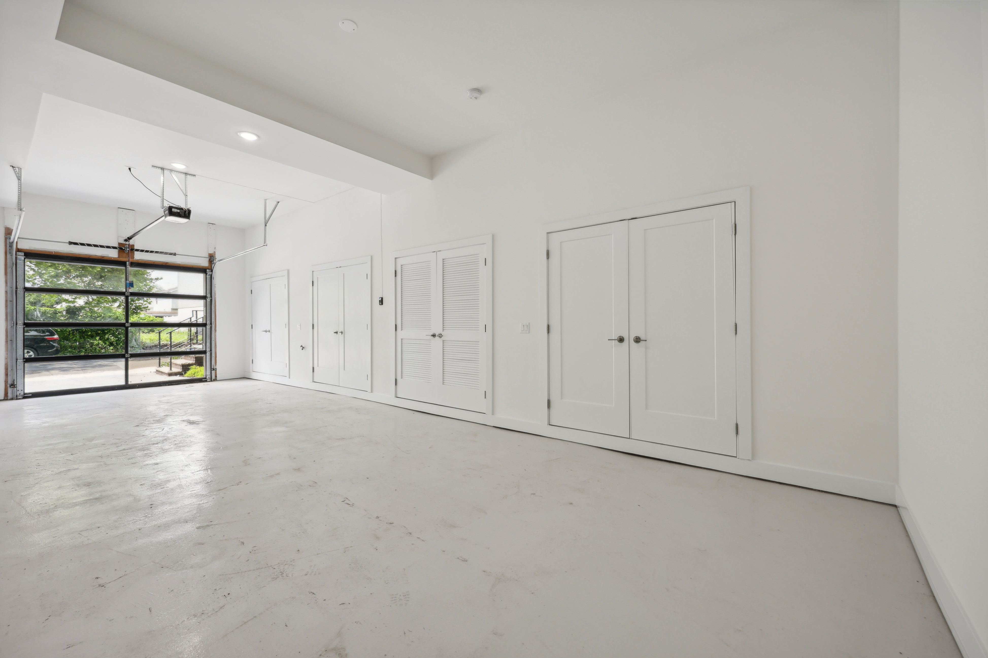 119 Van Horne St Unit# 1