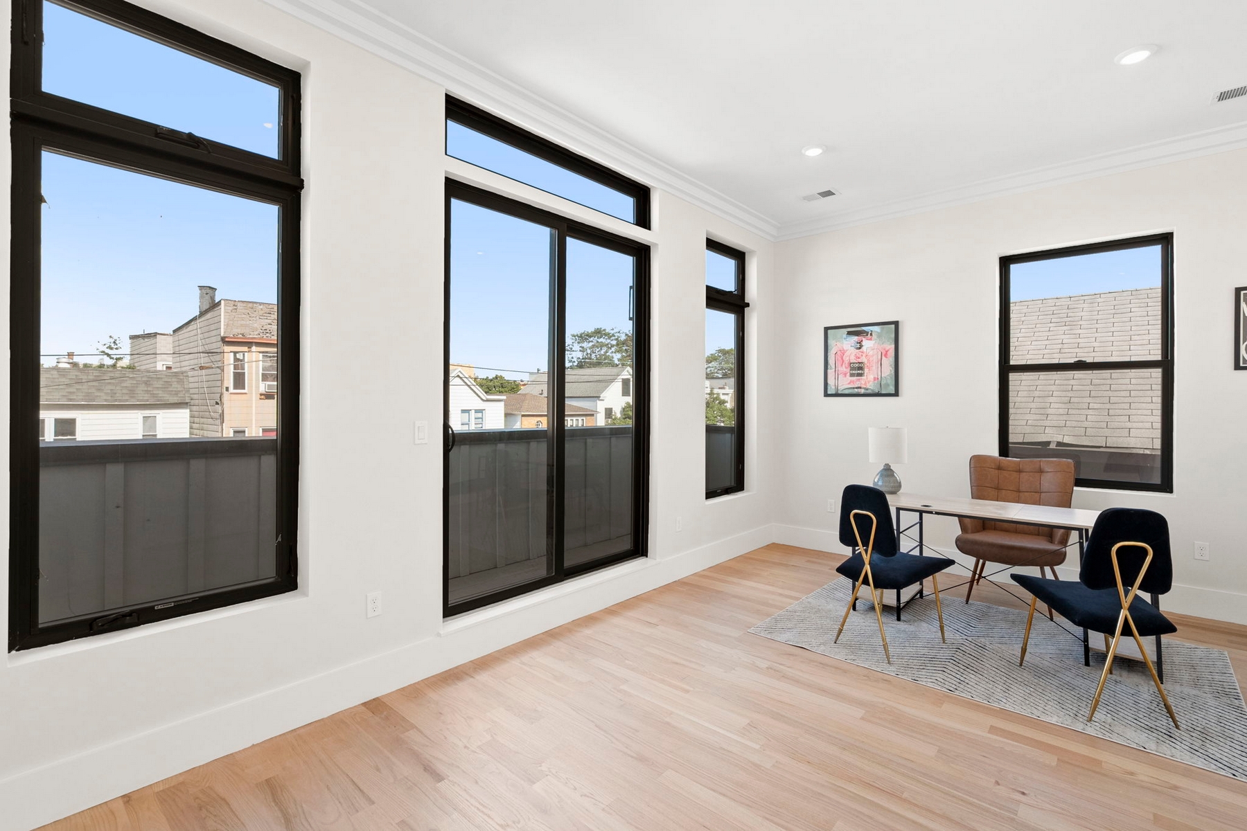 203 Hutton St Unit# 2