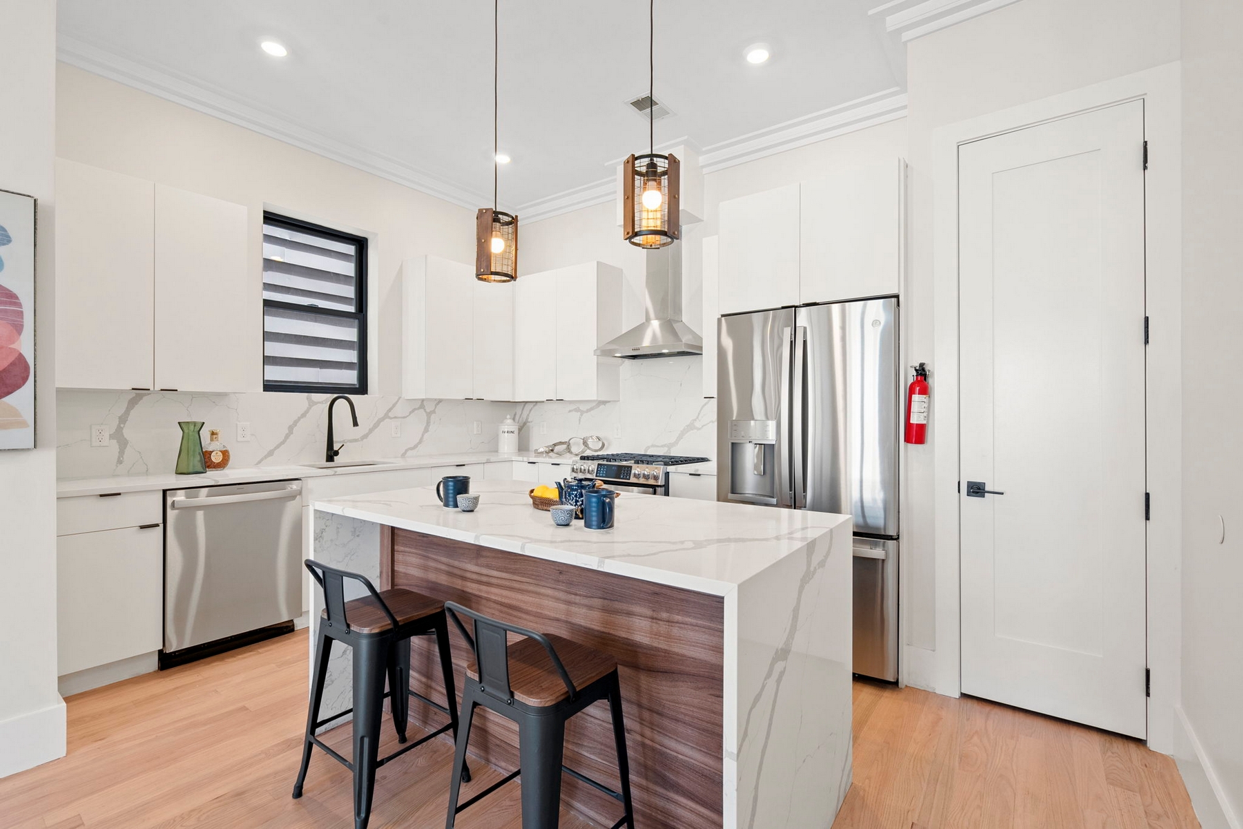 203 Hutton St Unit# 2