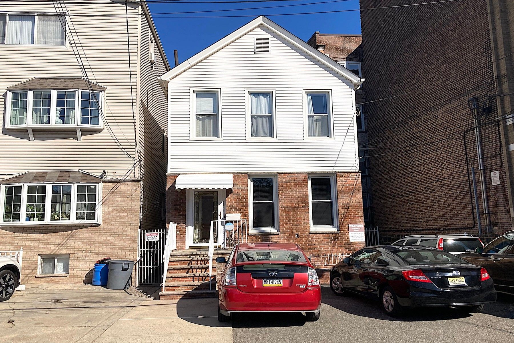 284 Magnolia Ave Unit# 1