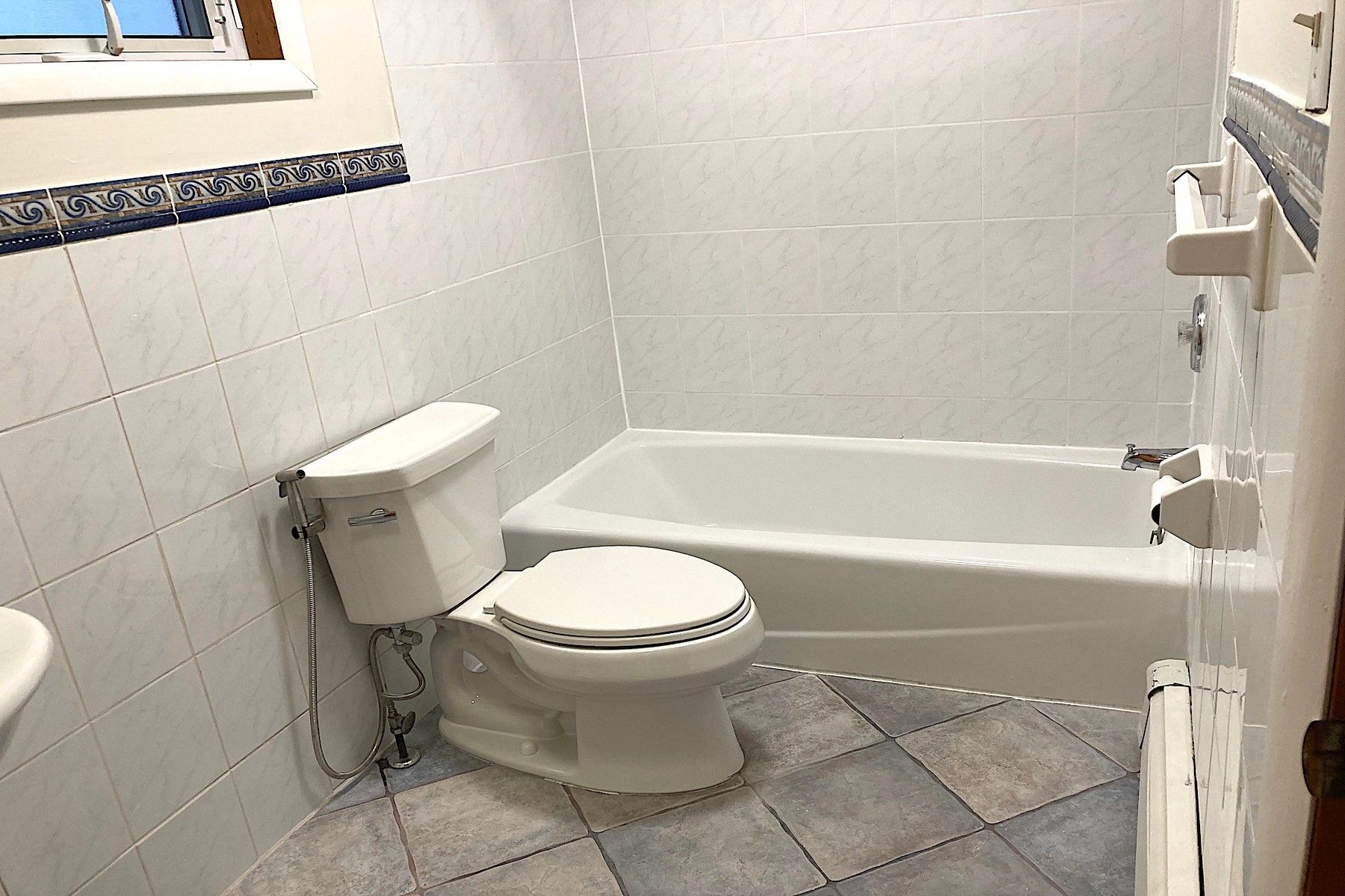 284 Magnolia Ave Unit# 1