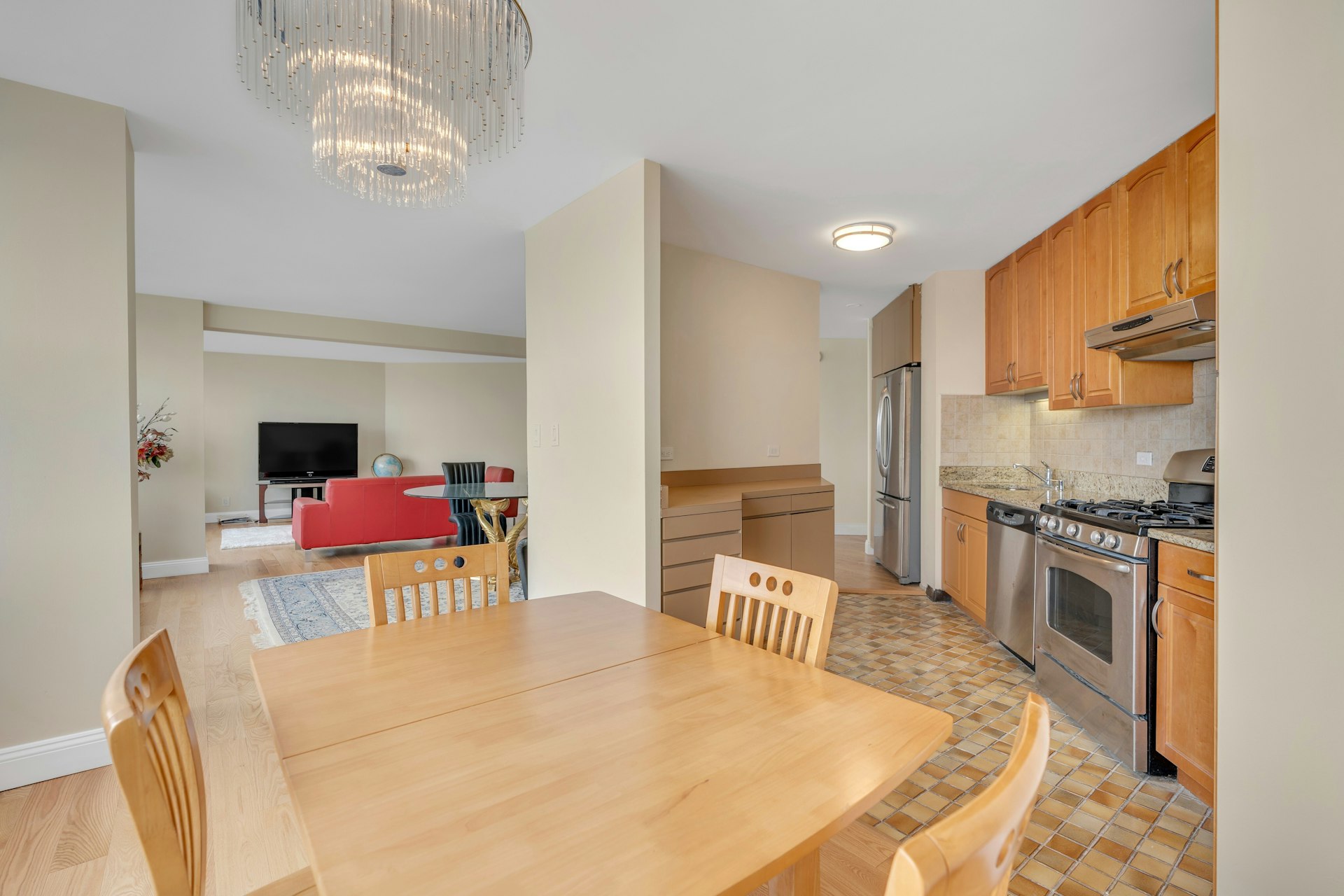 7004 JFK Boulevard East Unit# 33D