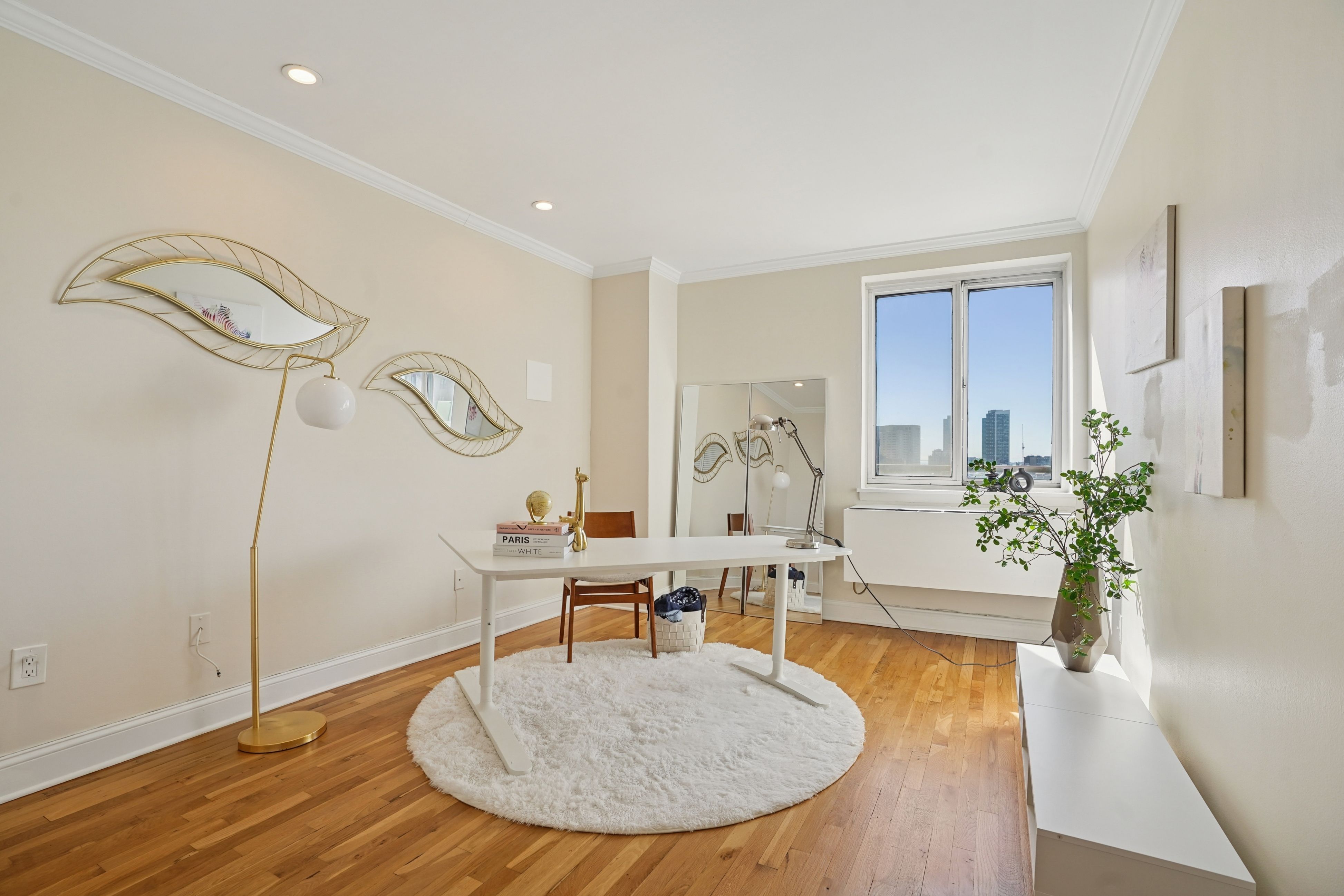 205 10th Street  #8W 