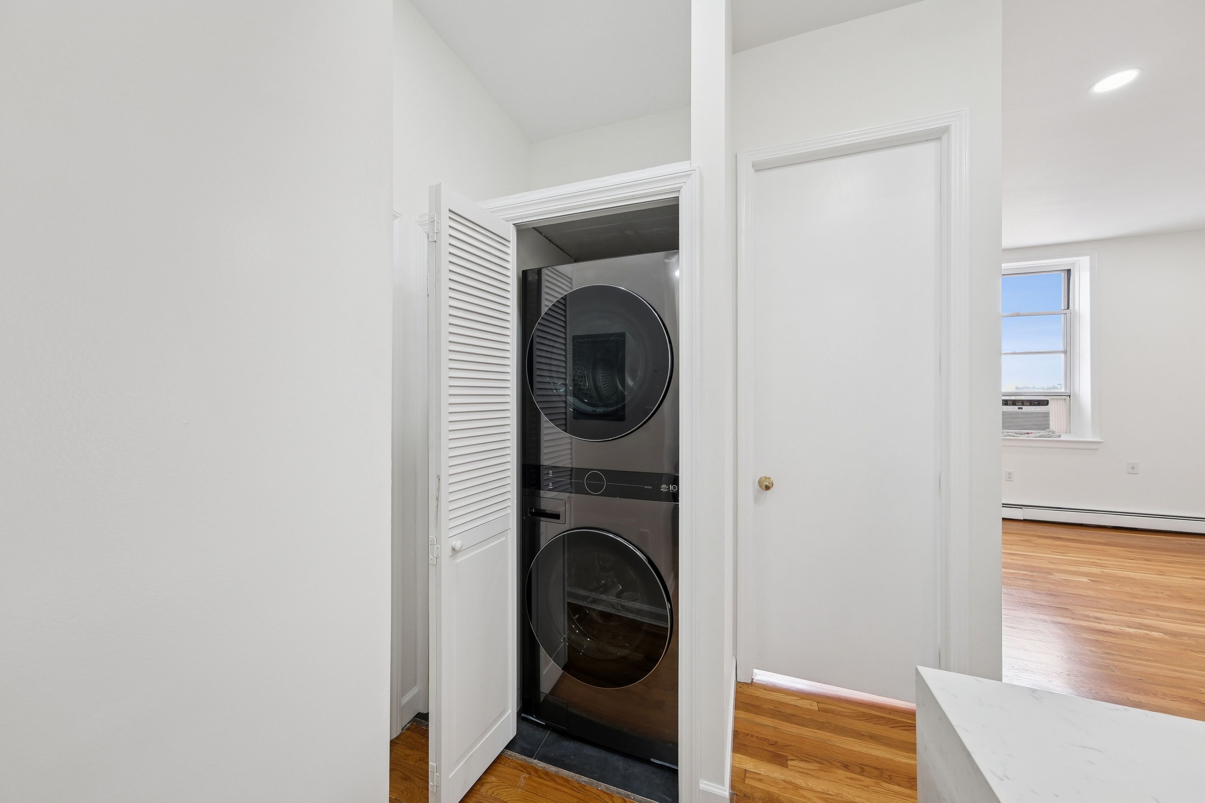 319 Barrow Street #6a 