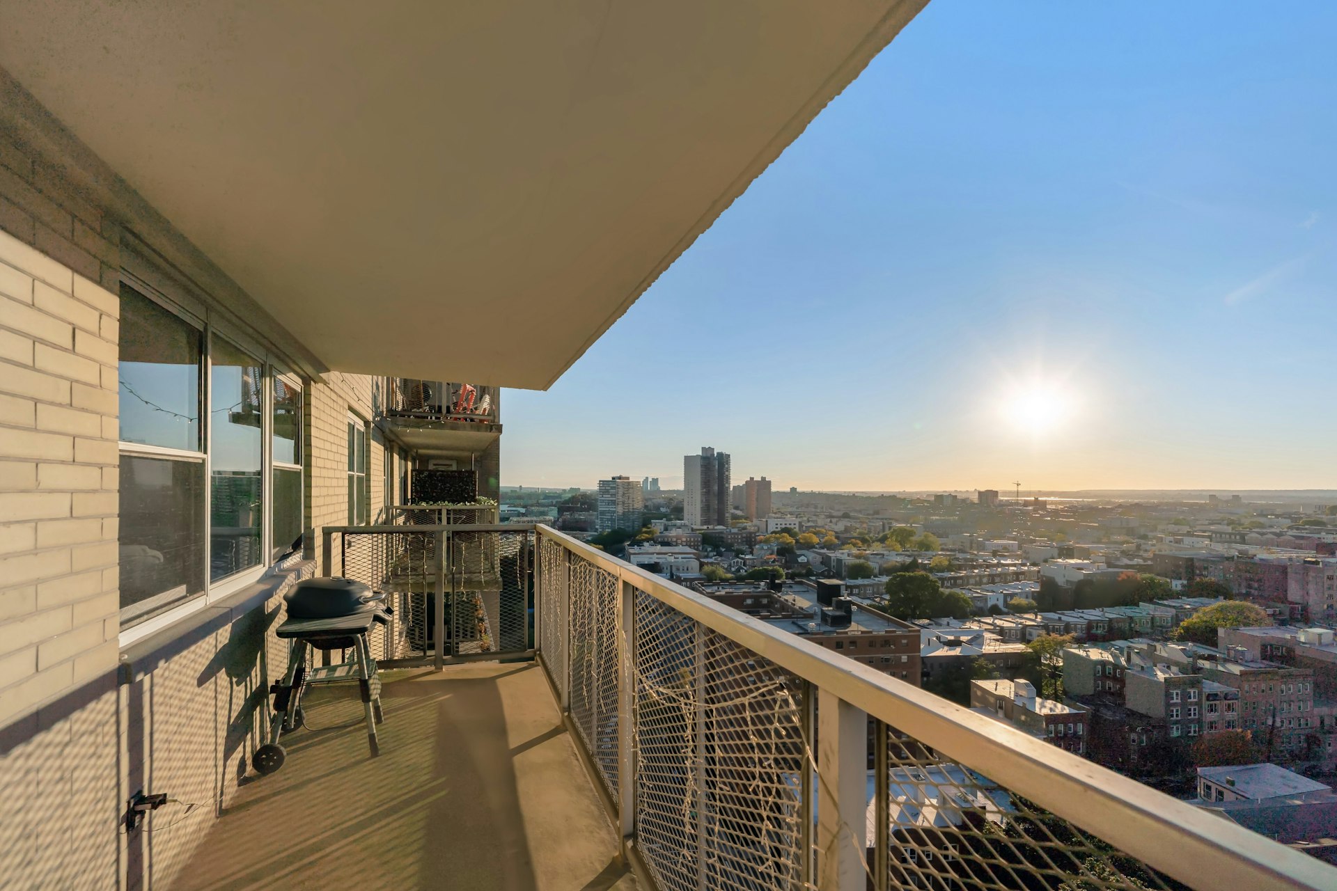 6600 Blvd East #21K 