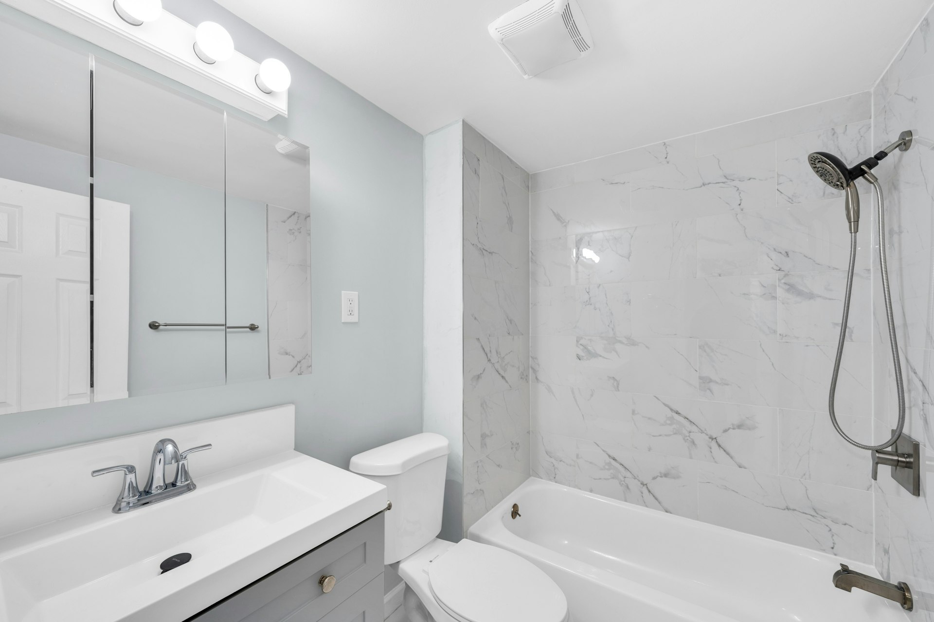 217 50th St Unit# GF