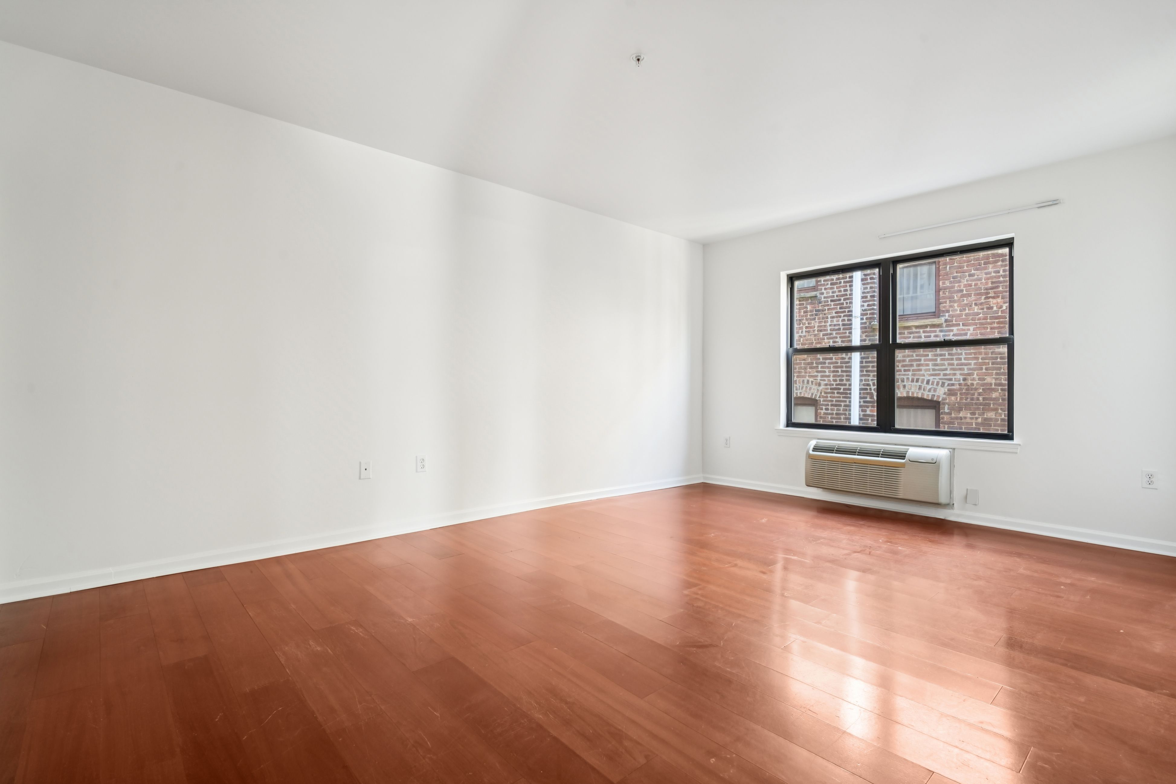 8915 Bergenwood Ave  #12 