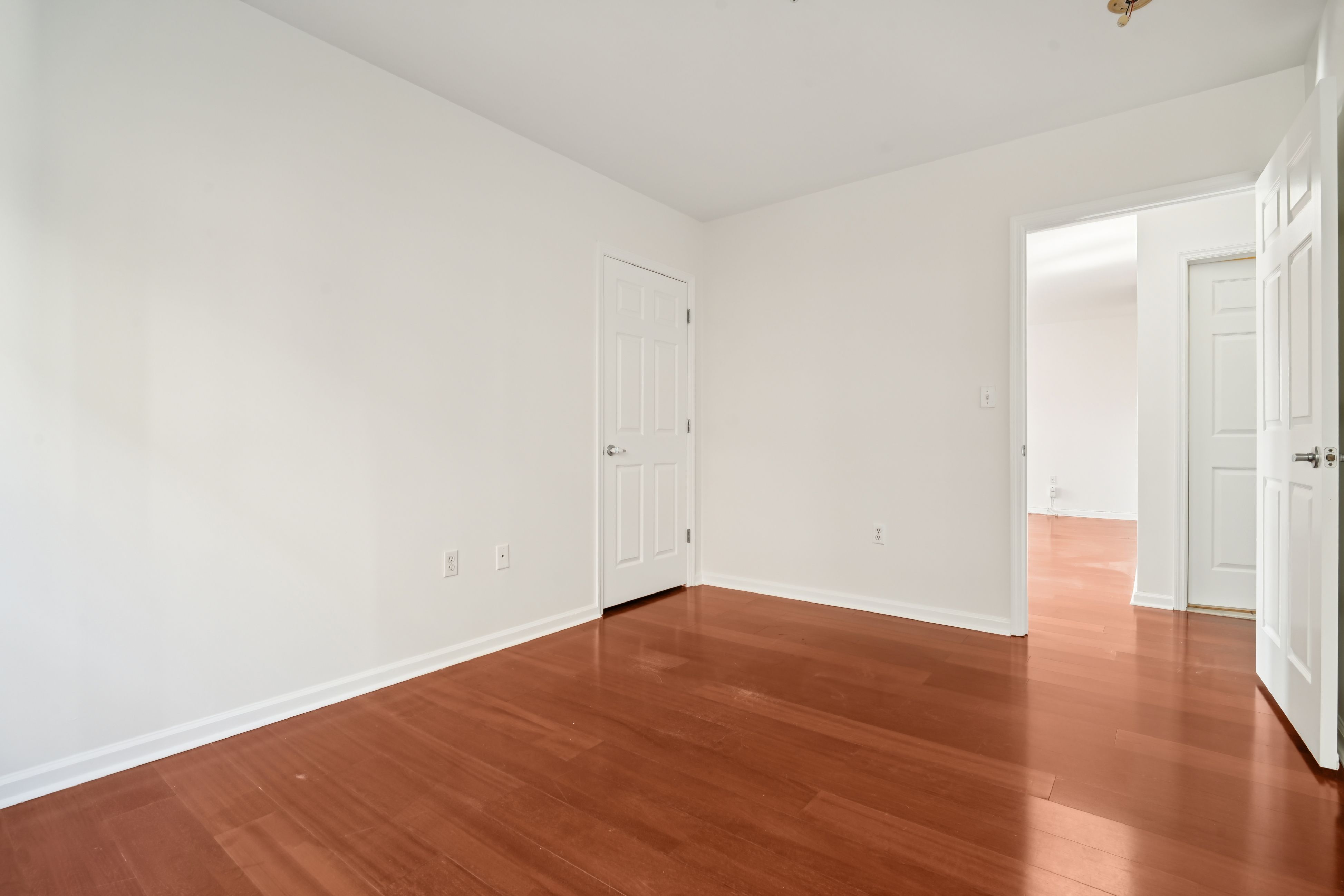 8915 Bergenwood Ave  #12 