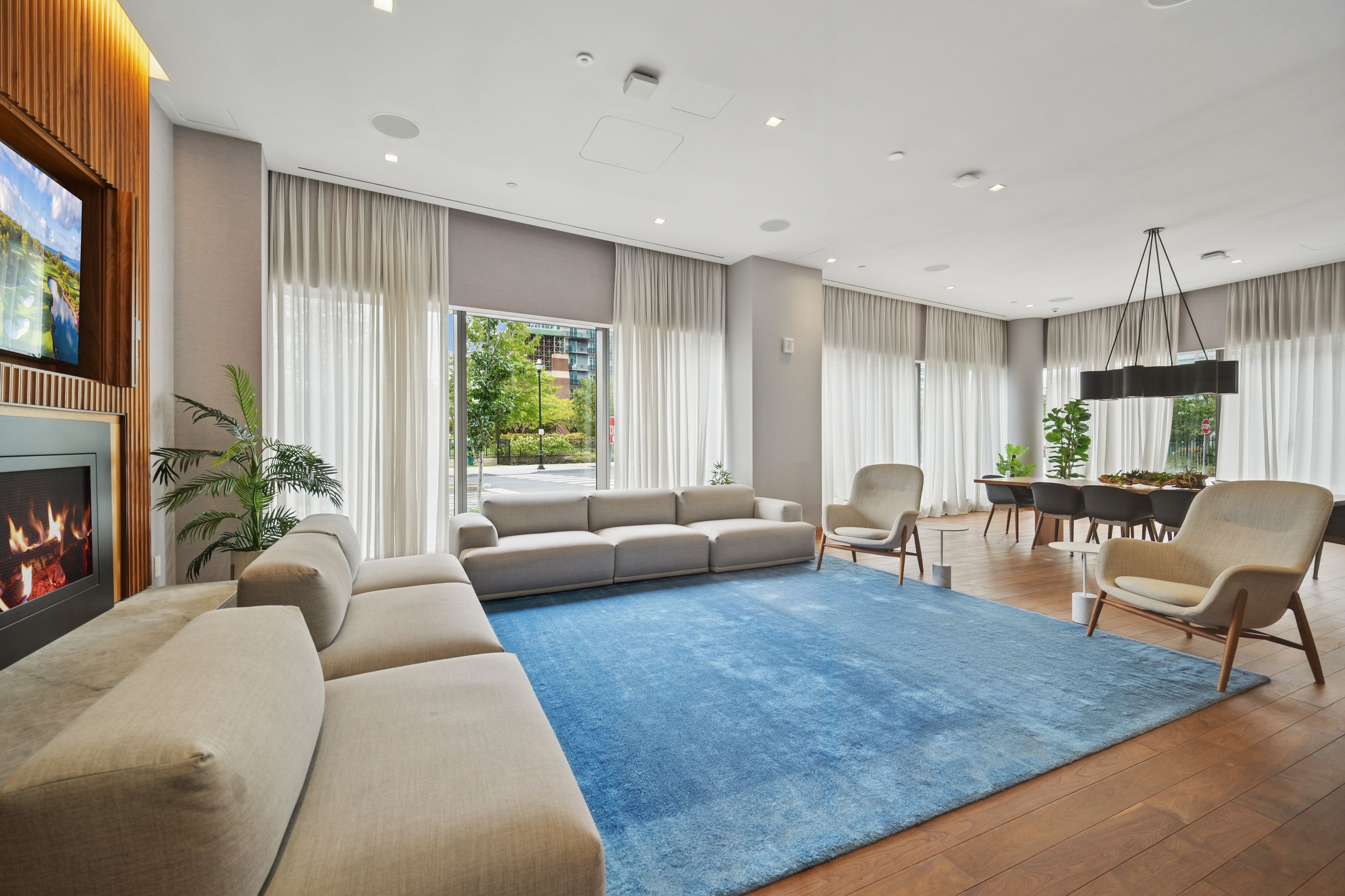 75 Park Lane South 2803