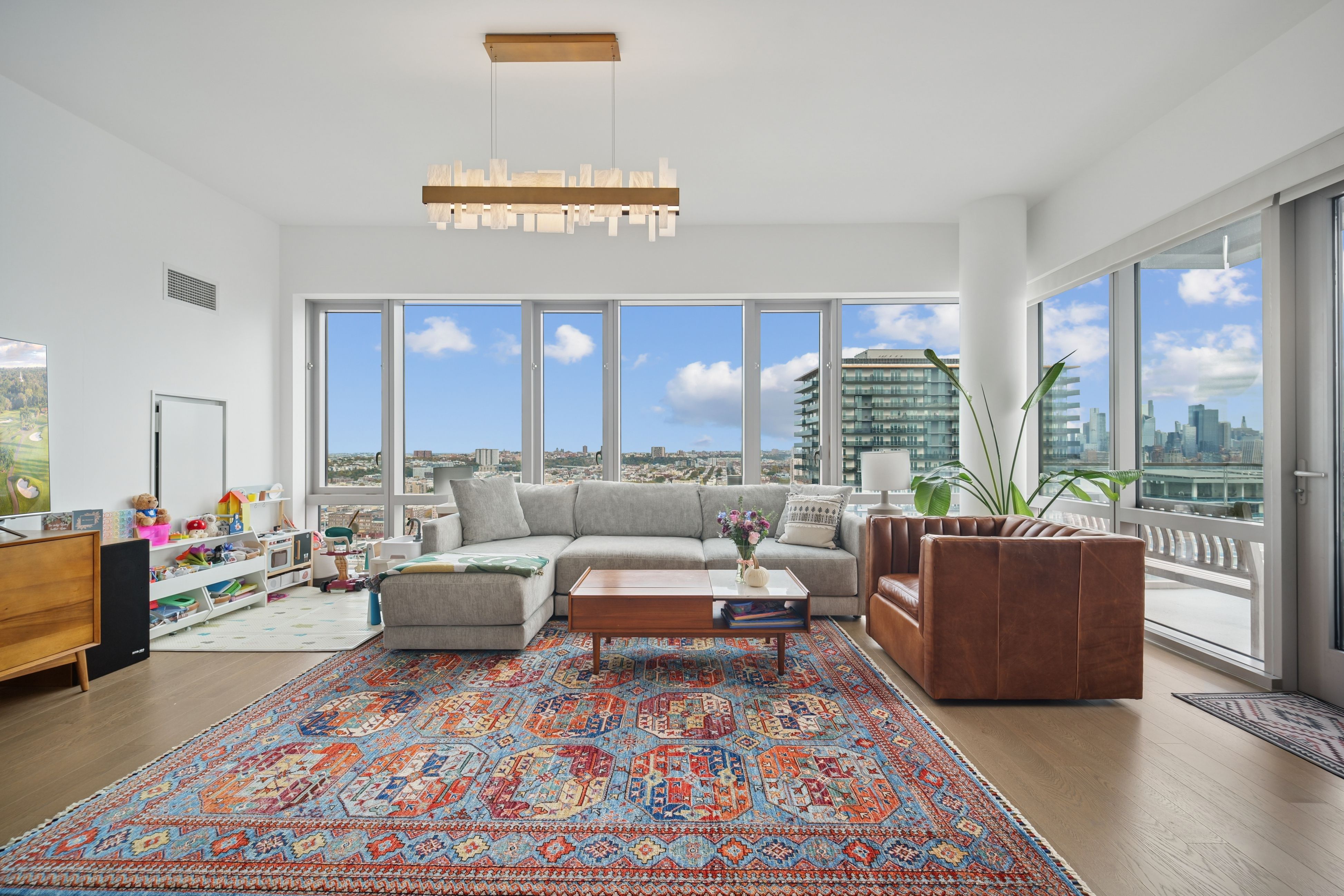 75 Park Lane South 2803