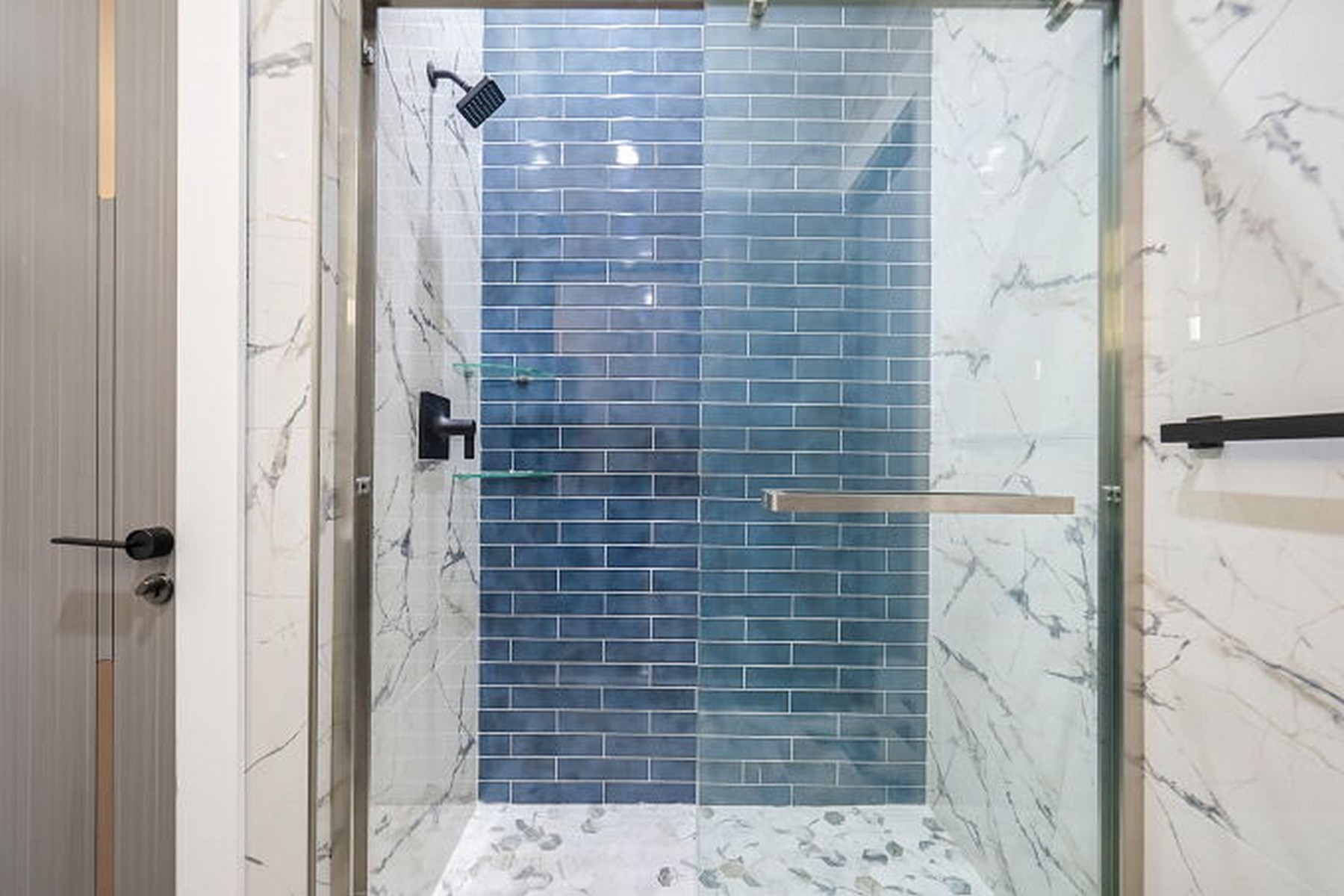 24 Romaine Ave Unit# A1