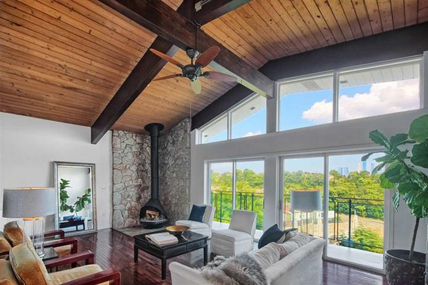 76 Hackensack Plank Road 