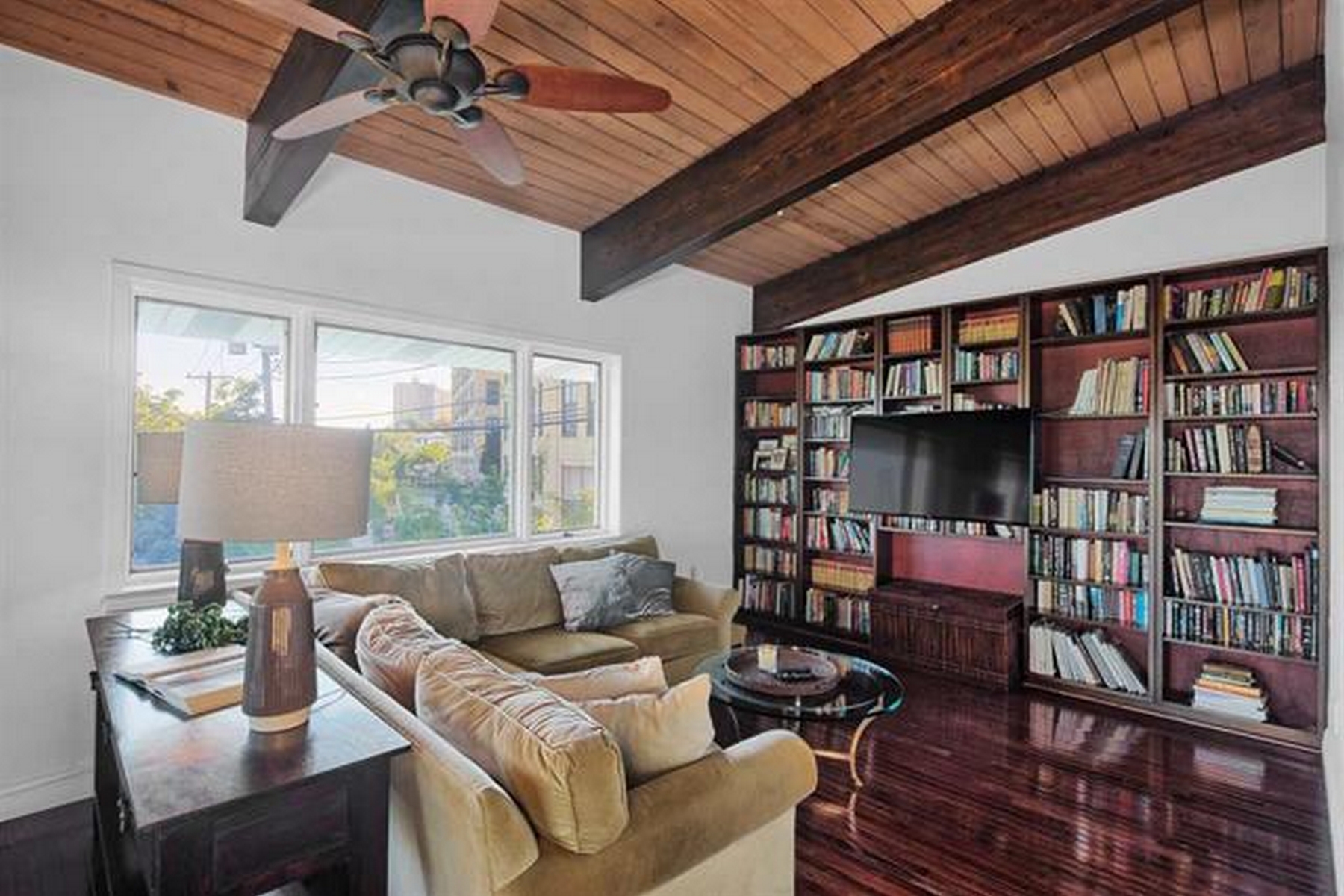 76 Hackensack Plank Road 