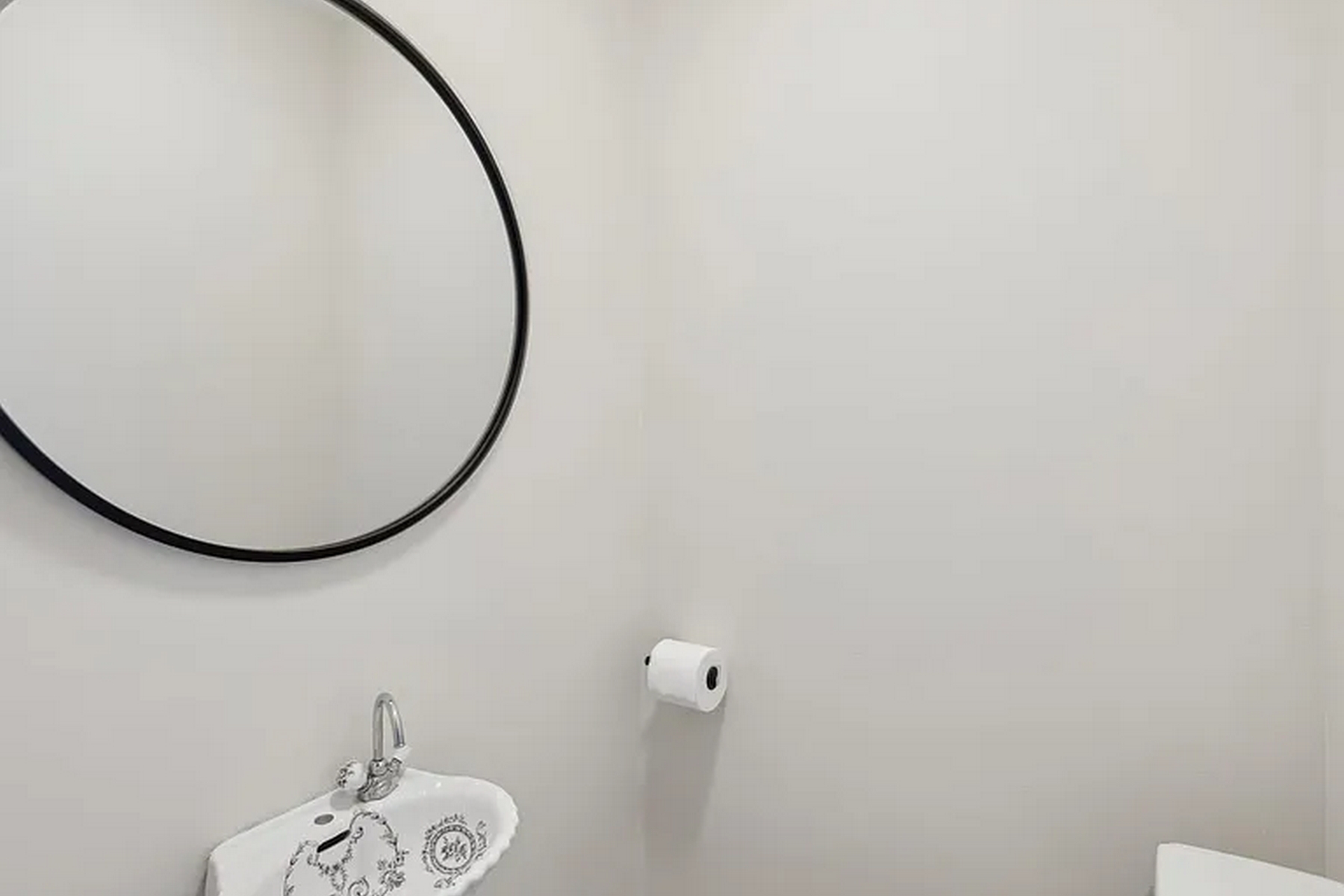 76 Hackensack Plank Road 