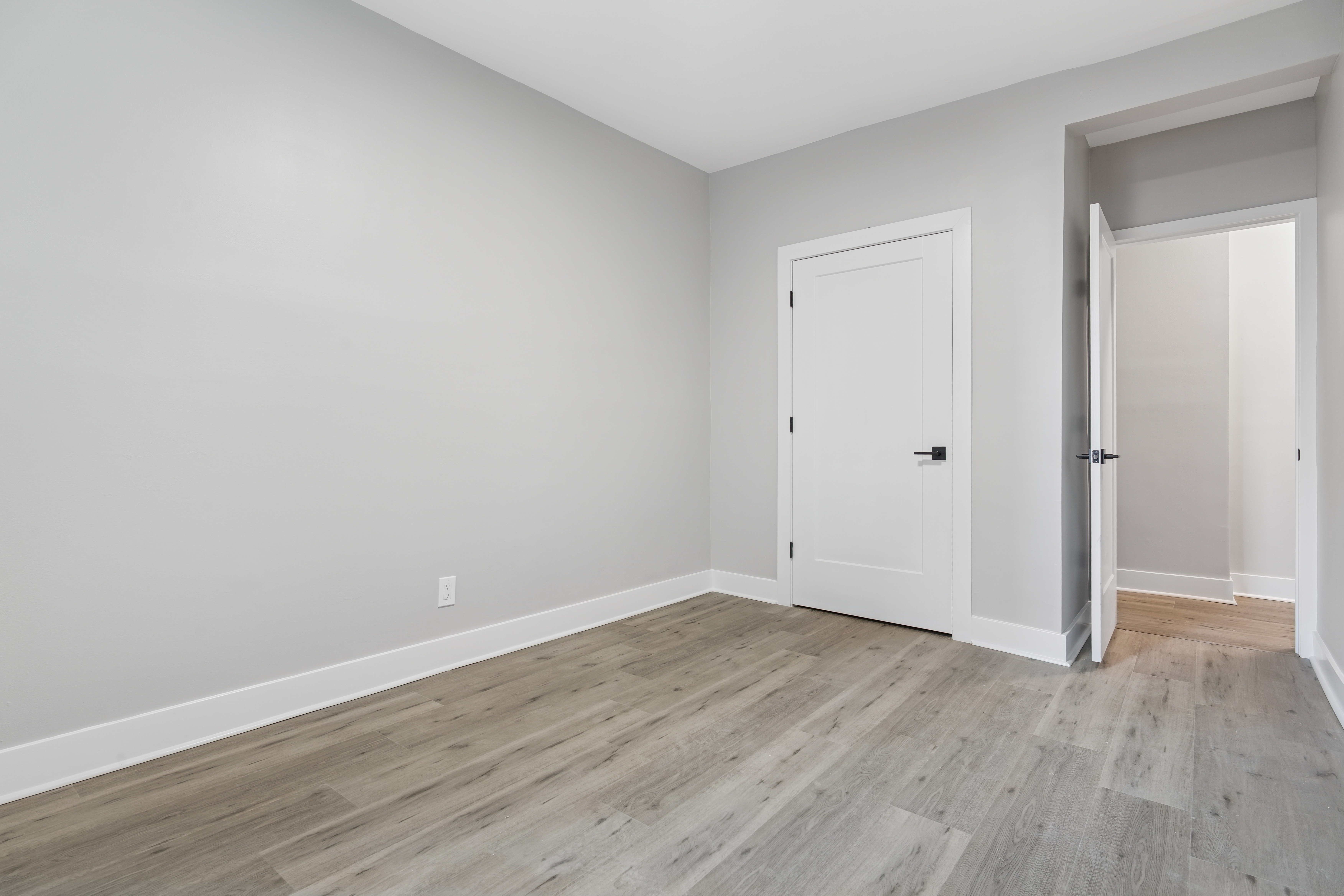 324 Pacific Avenue, unit 2R 