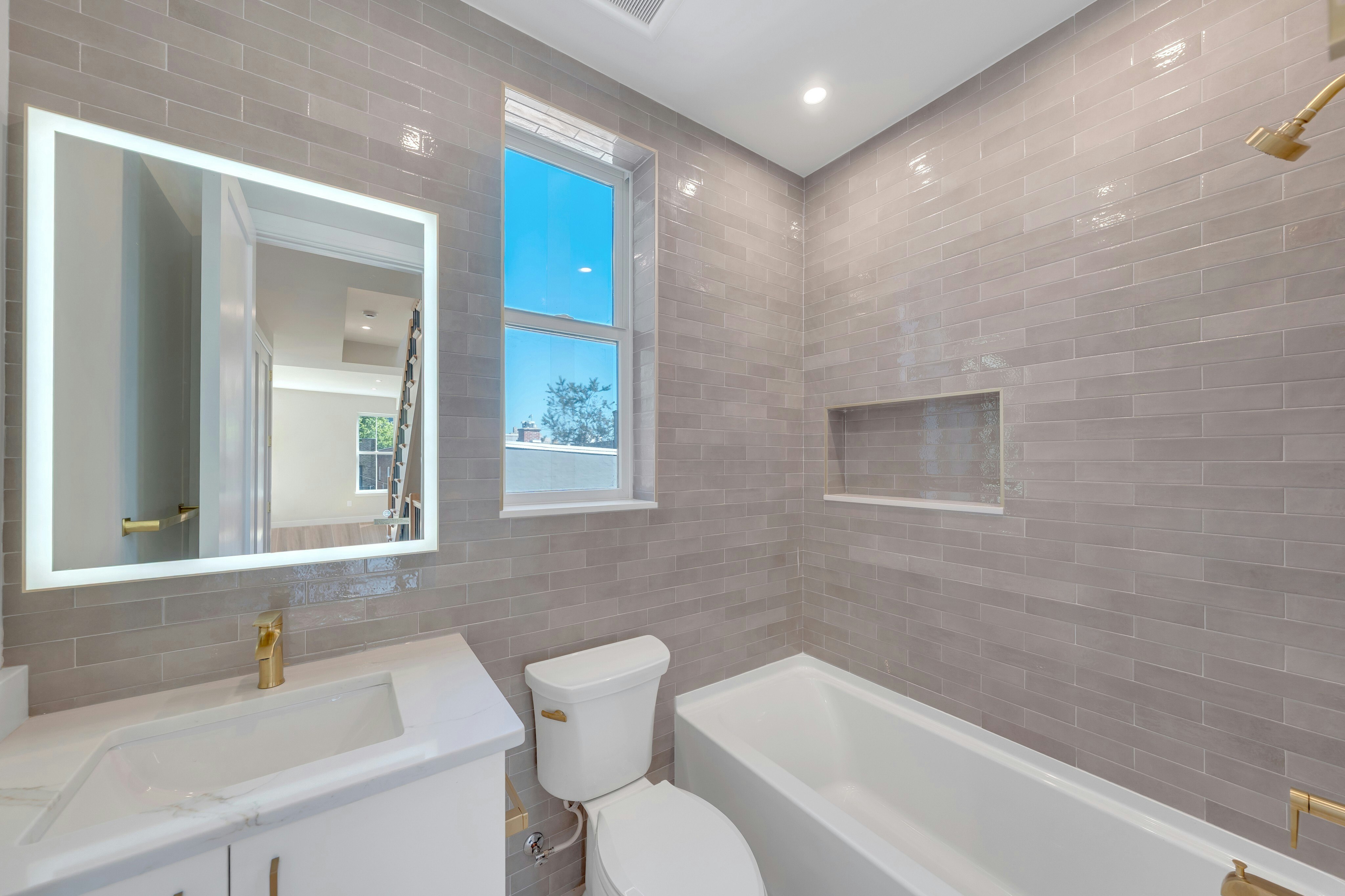 26 Clinton Avenue, #2 