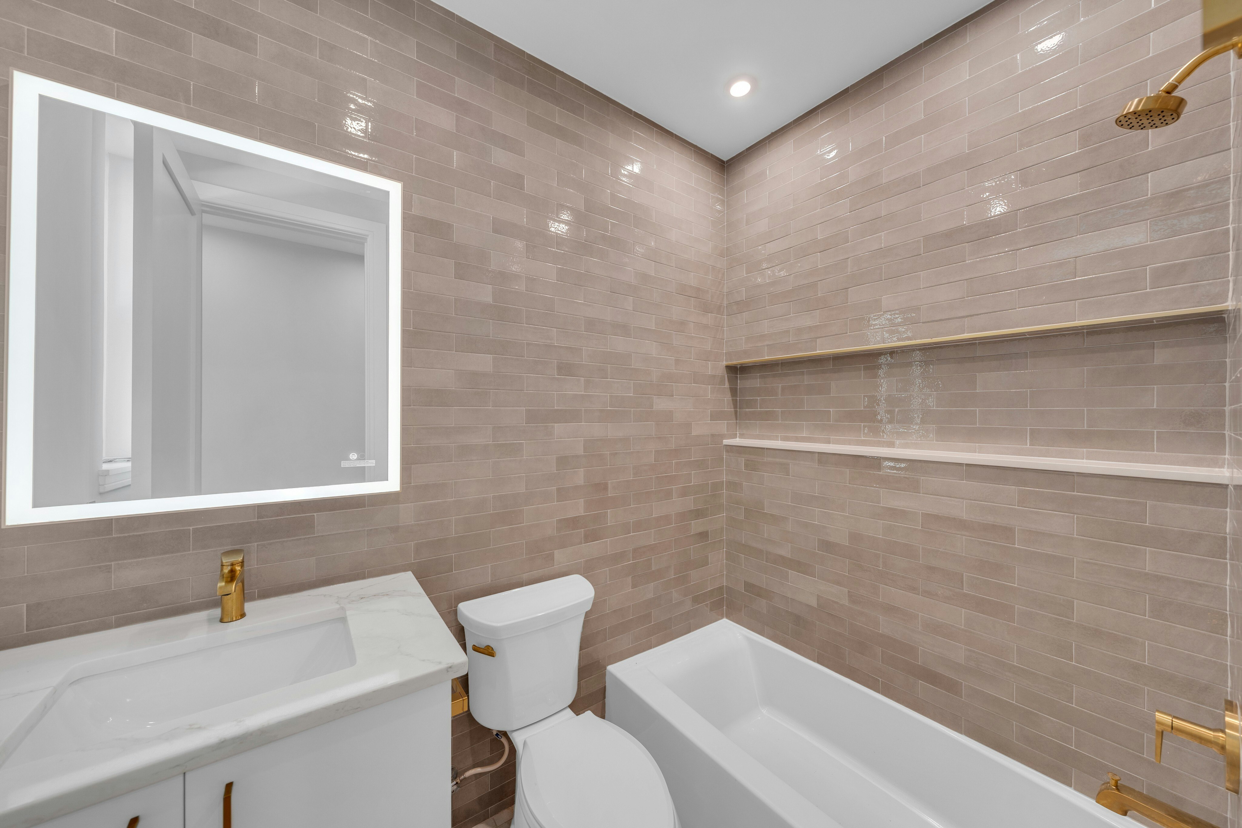 26 Clinton Avenue, #1 
