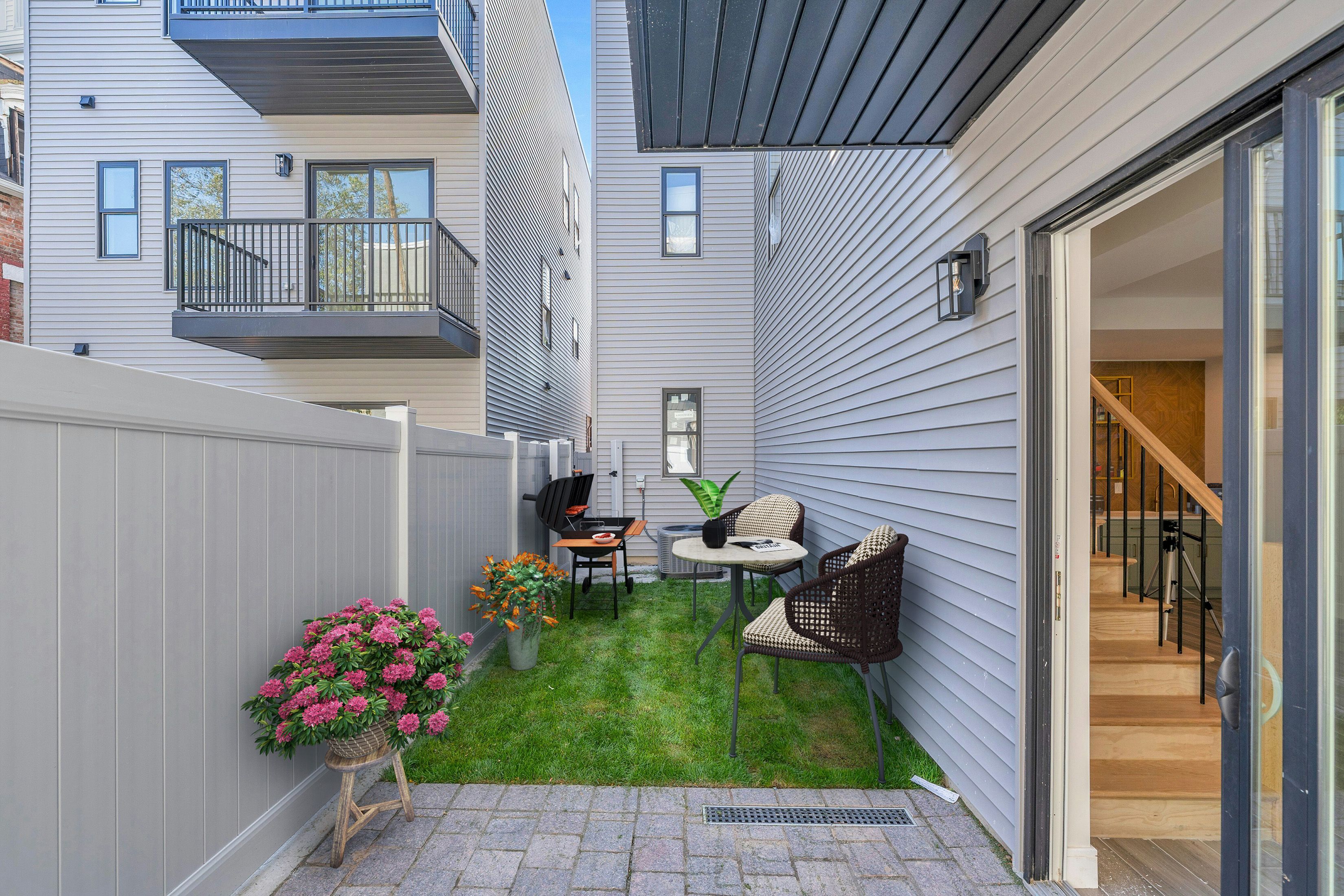 26 Clinton Avenue, #1 