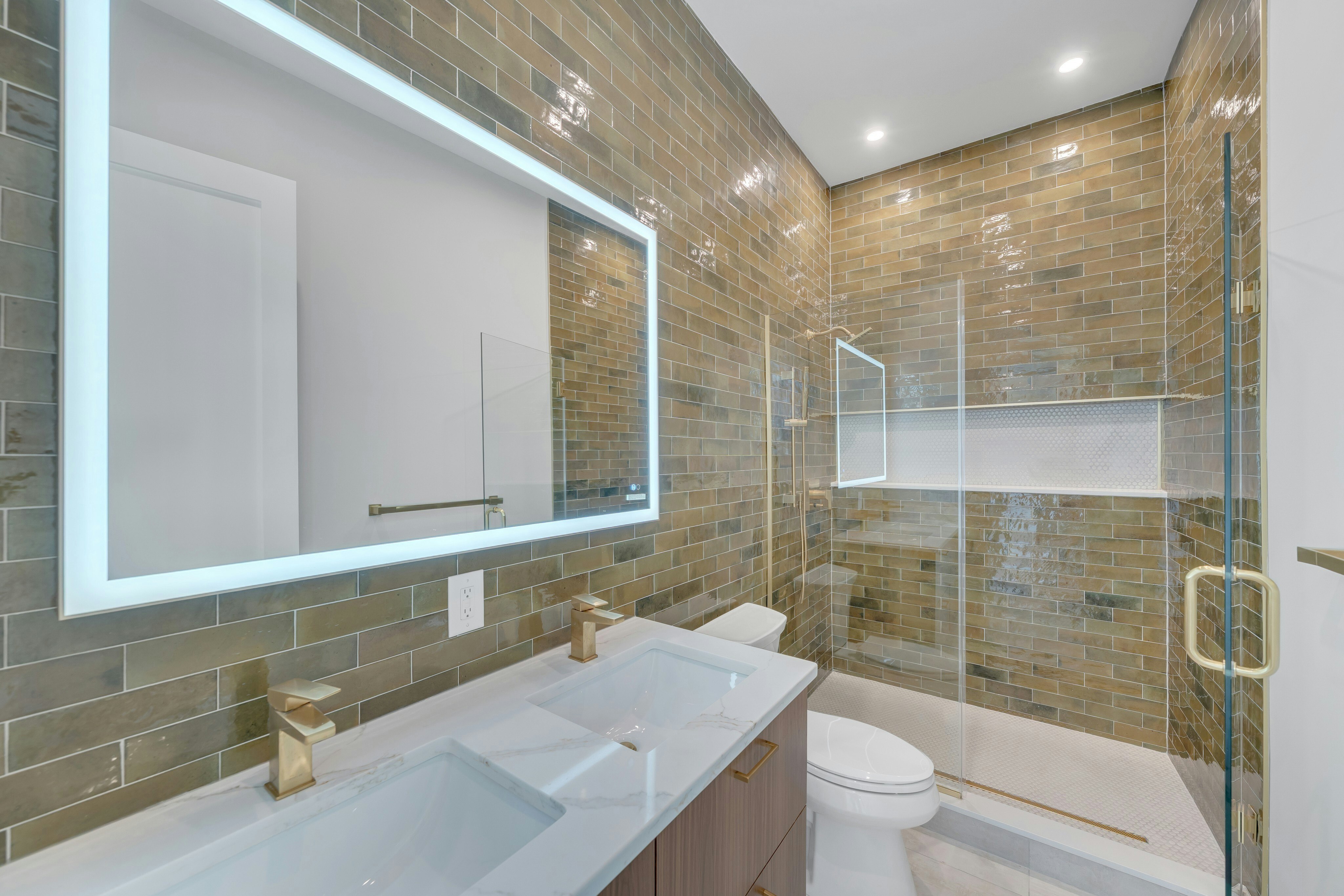 26 Clinton Avenue, #1 
