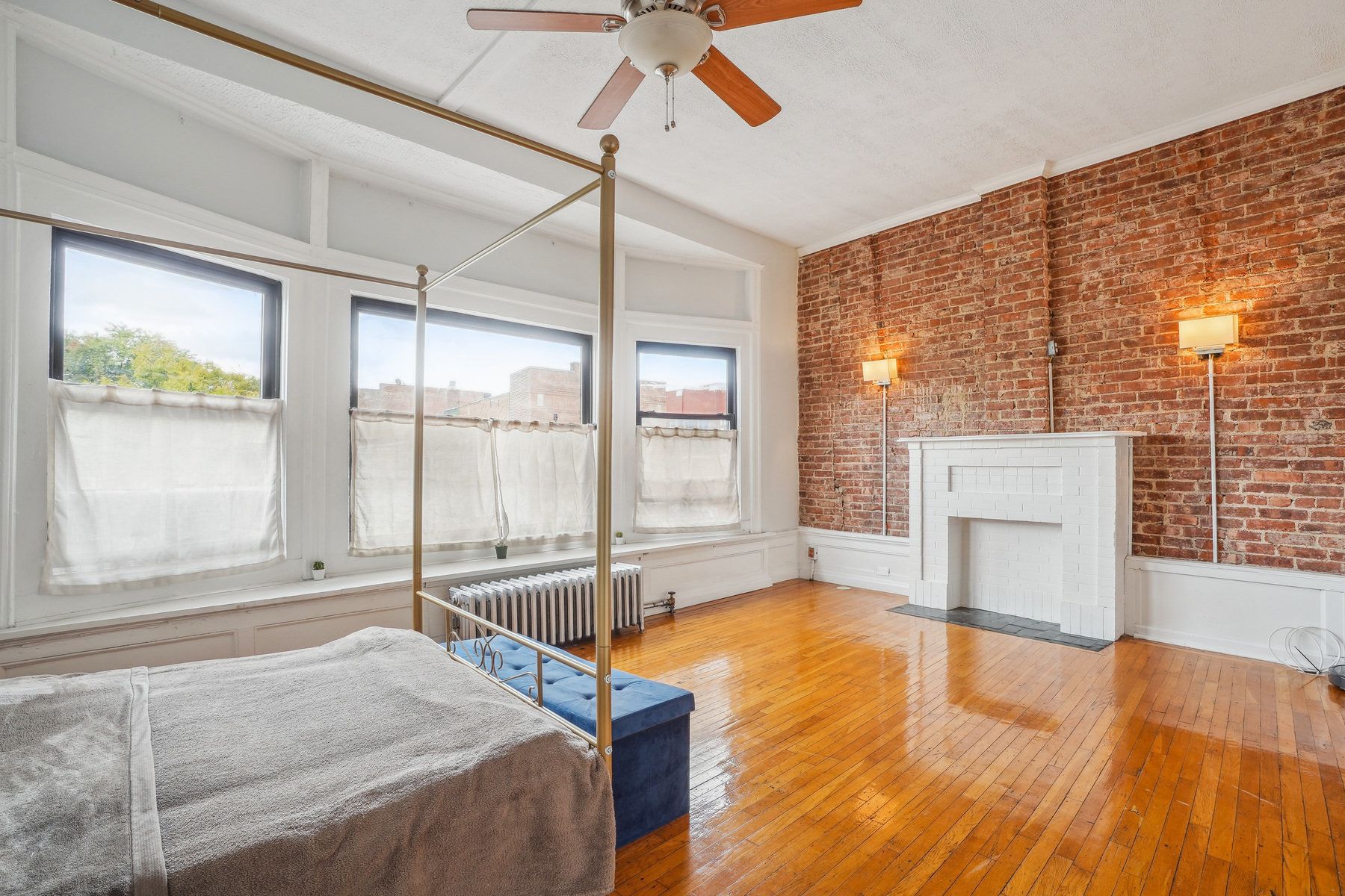 93 Monticello Ave Unit# 2F