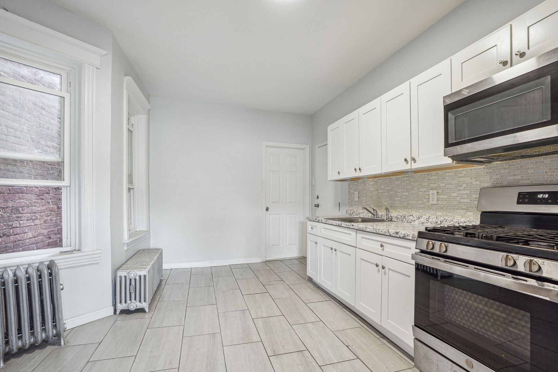 93 Monticello Ave Unit# 2F