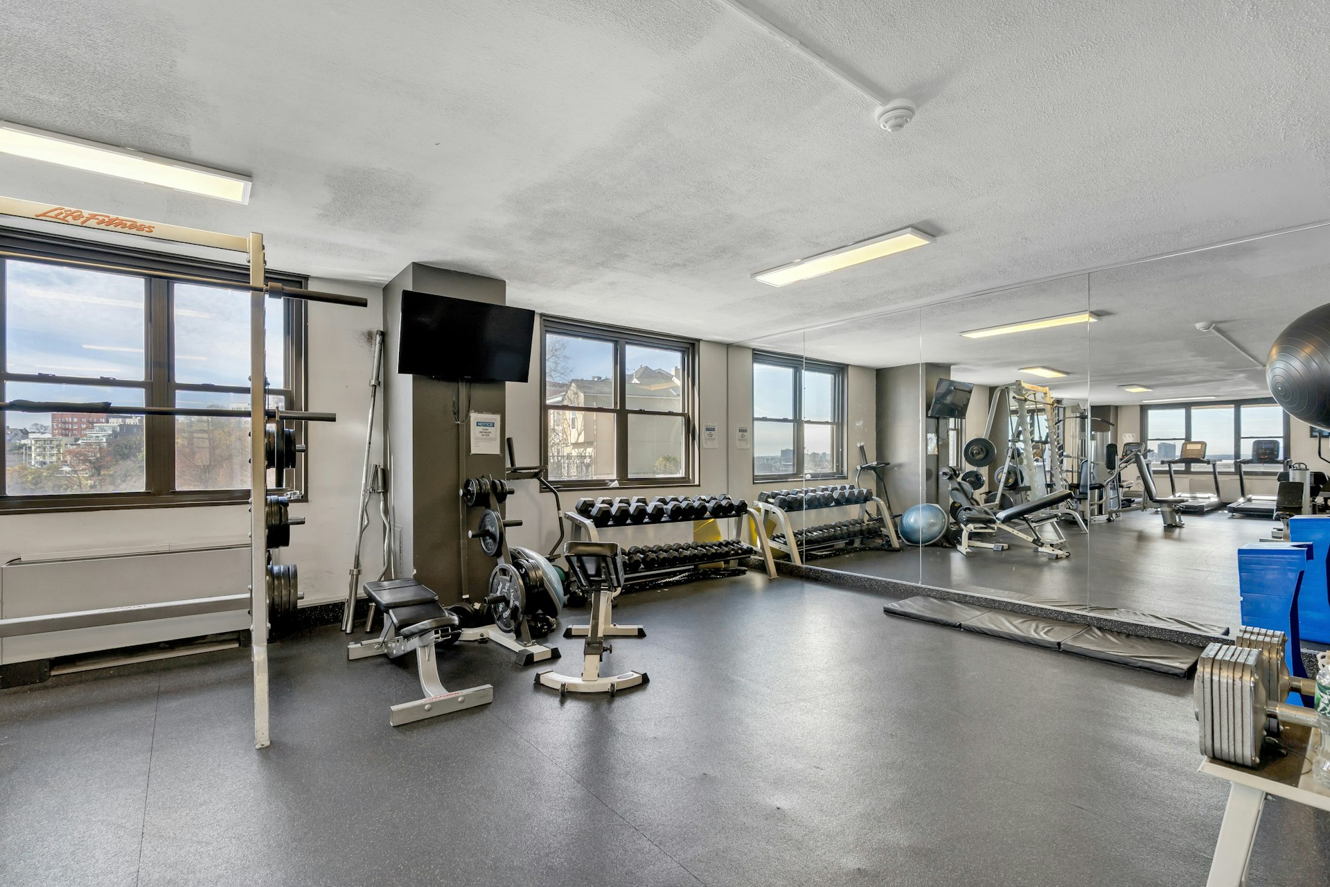 380 Mountain Rd Unit# 701