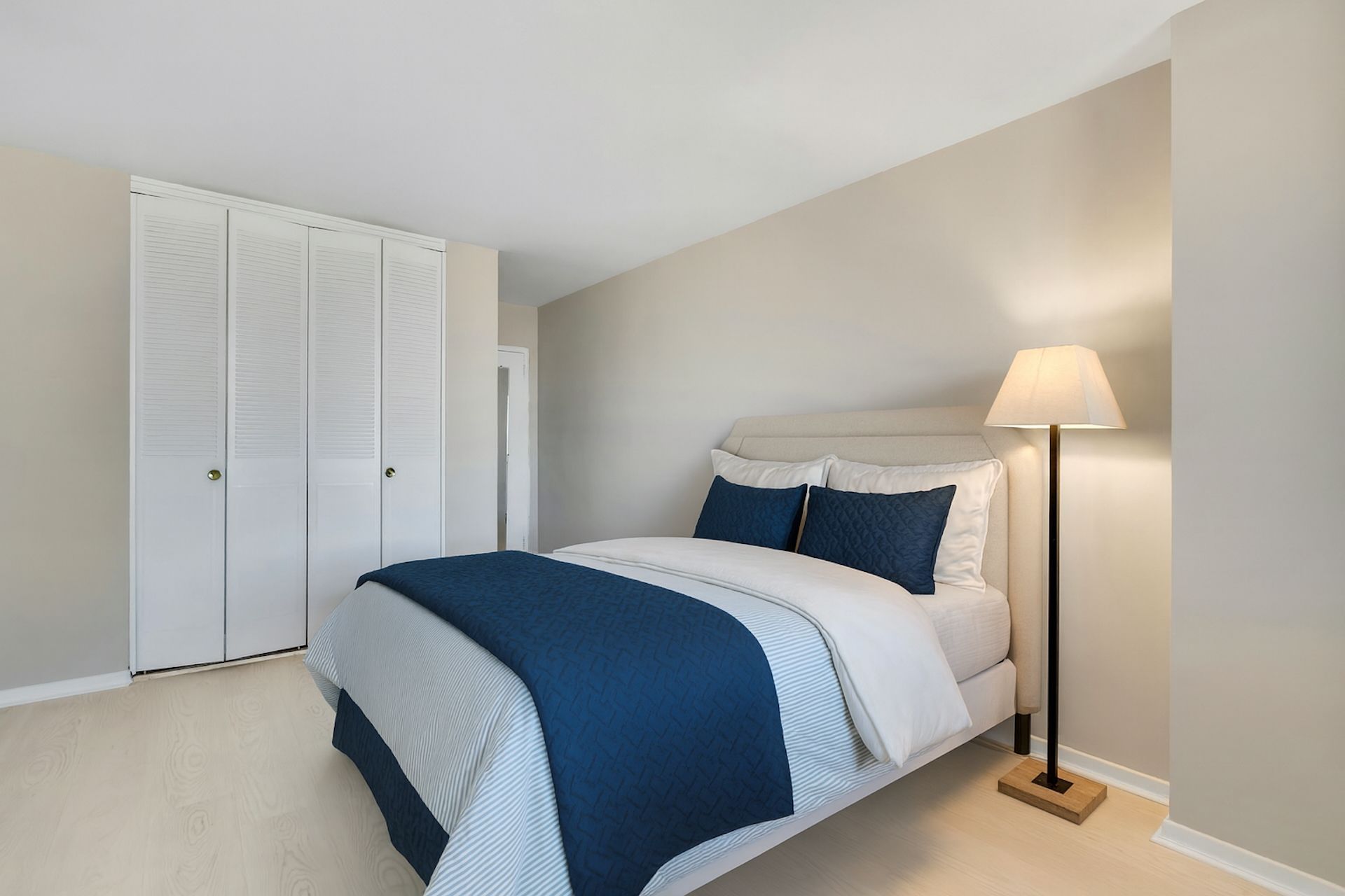 380 Mountain Rd Unit# 701