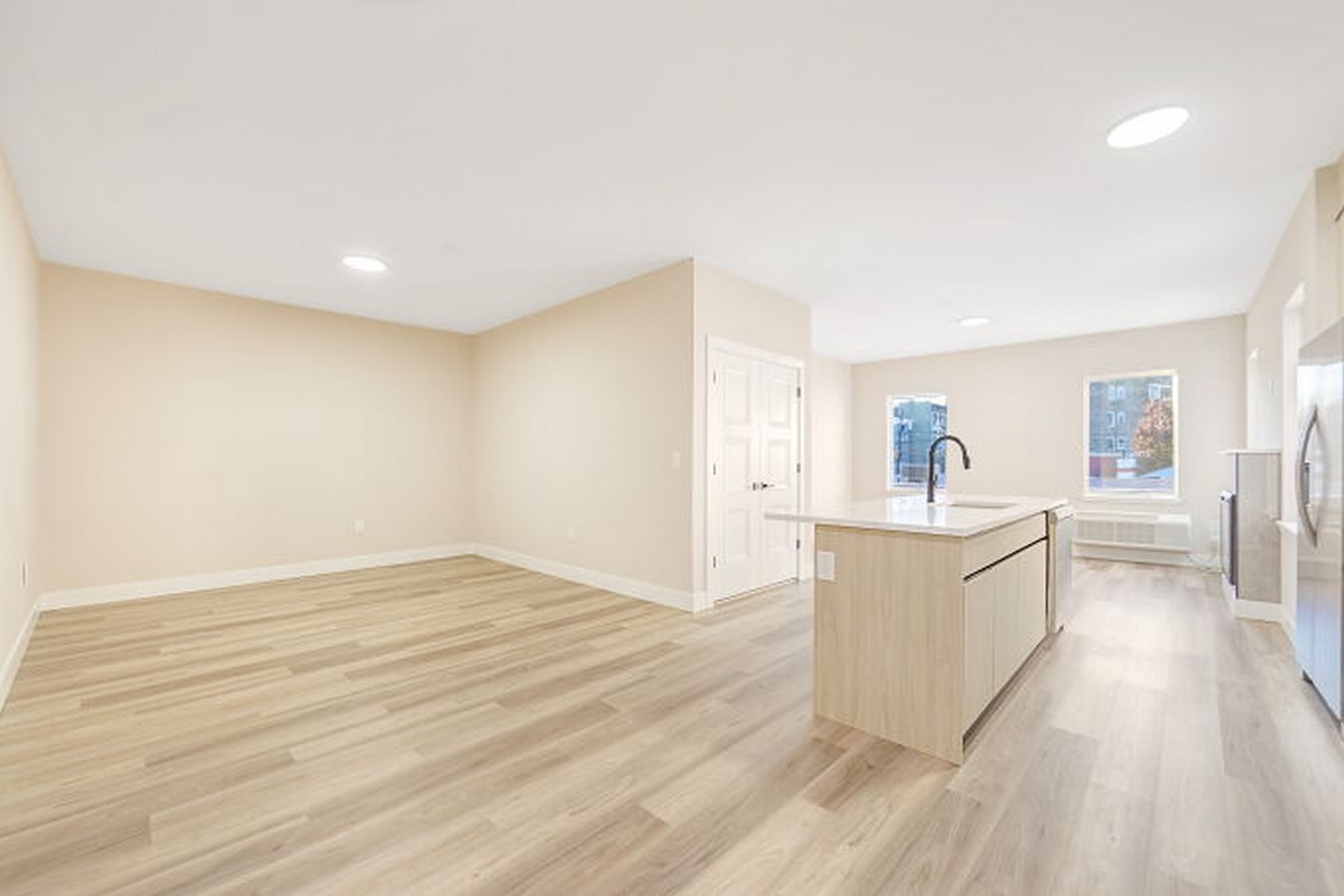 304 61st St Unit# 2A