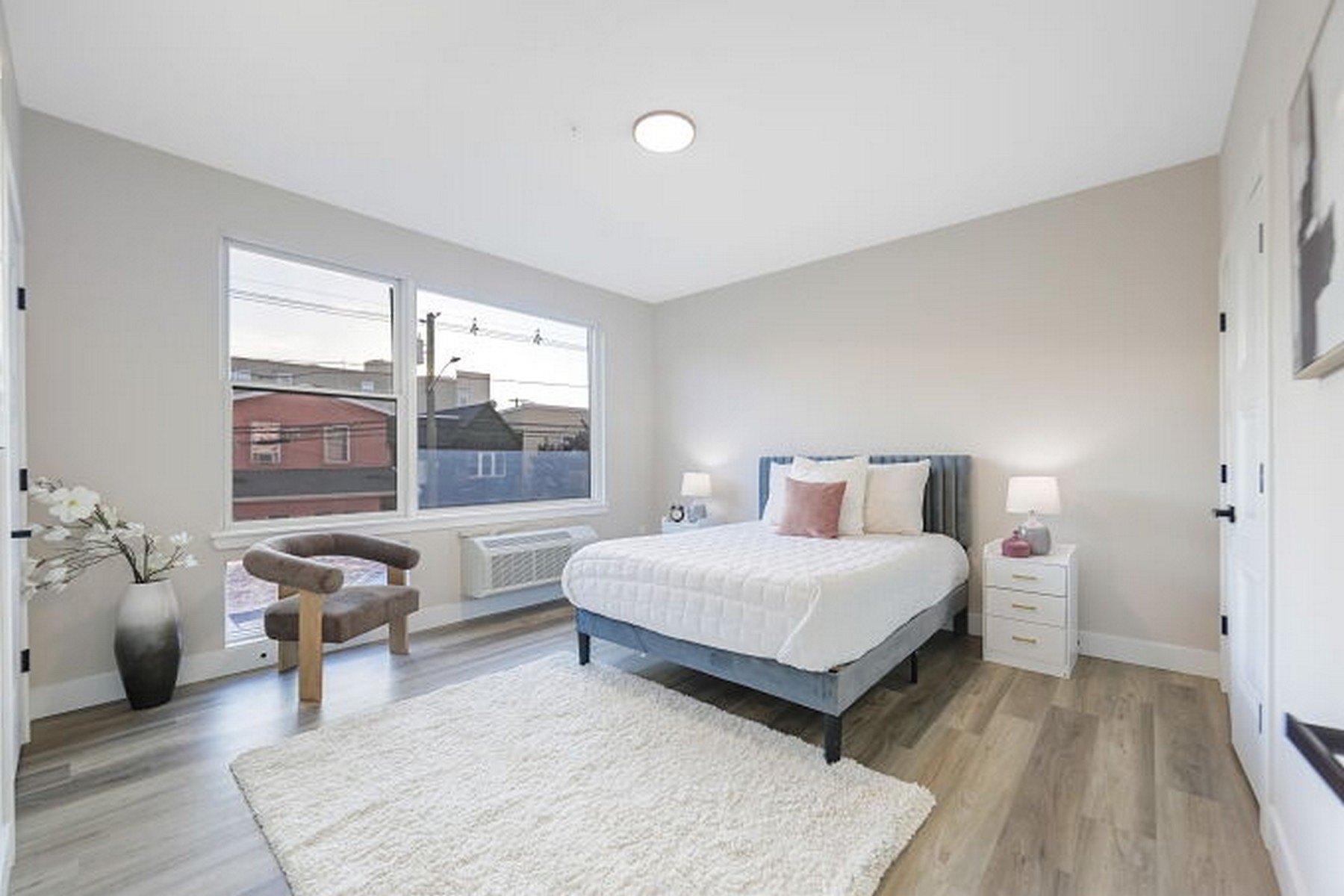 304 61st St Unit# 2B