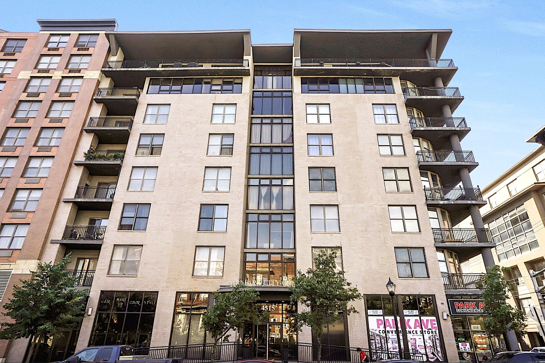 4315 Park Ave Unit# 5D