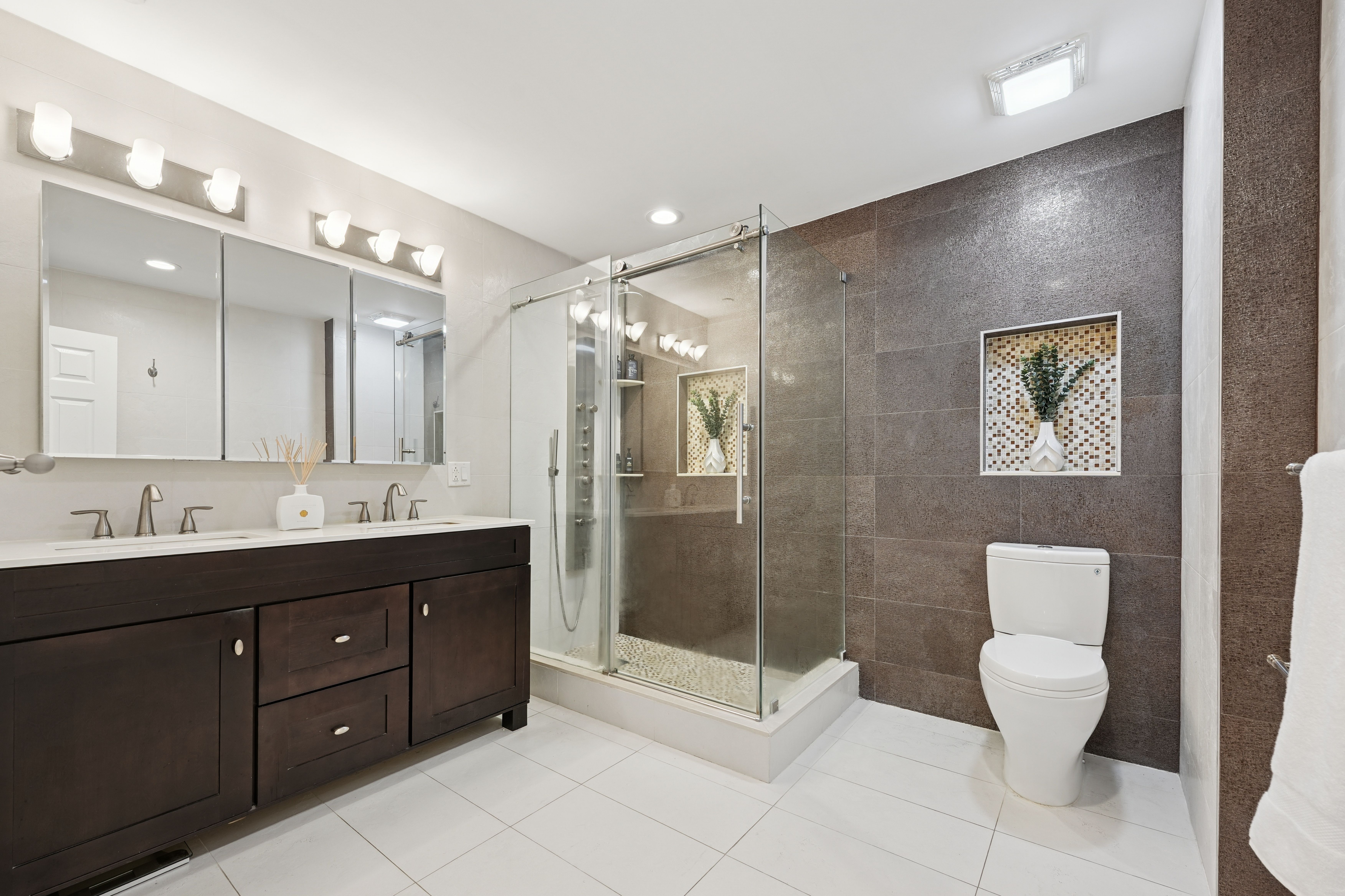 100 Shearwater Court East 56