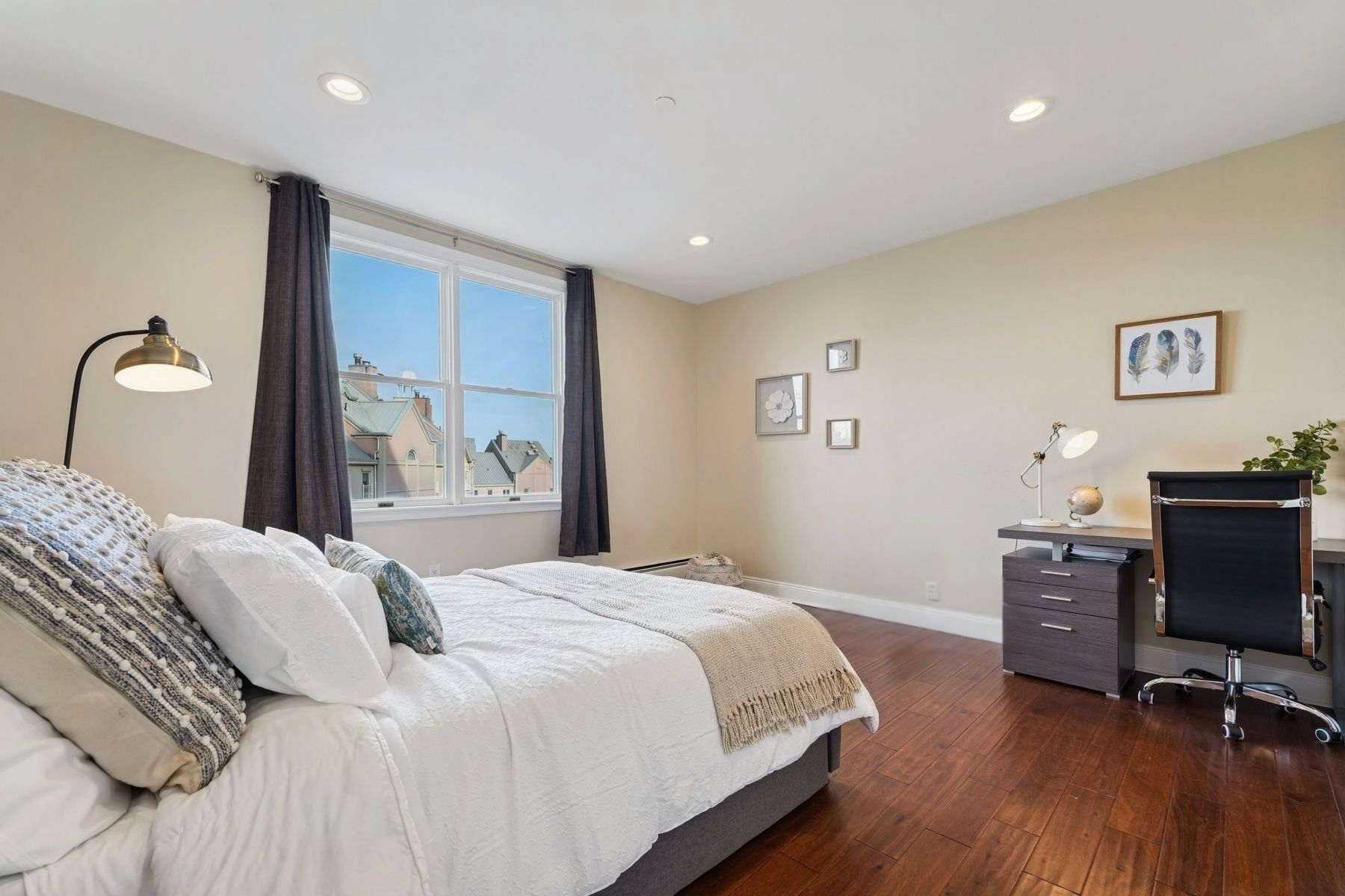 100 Shearwater Court East 56