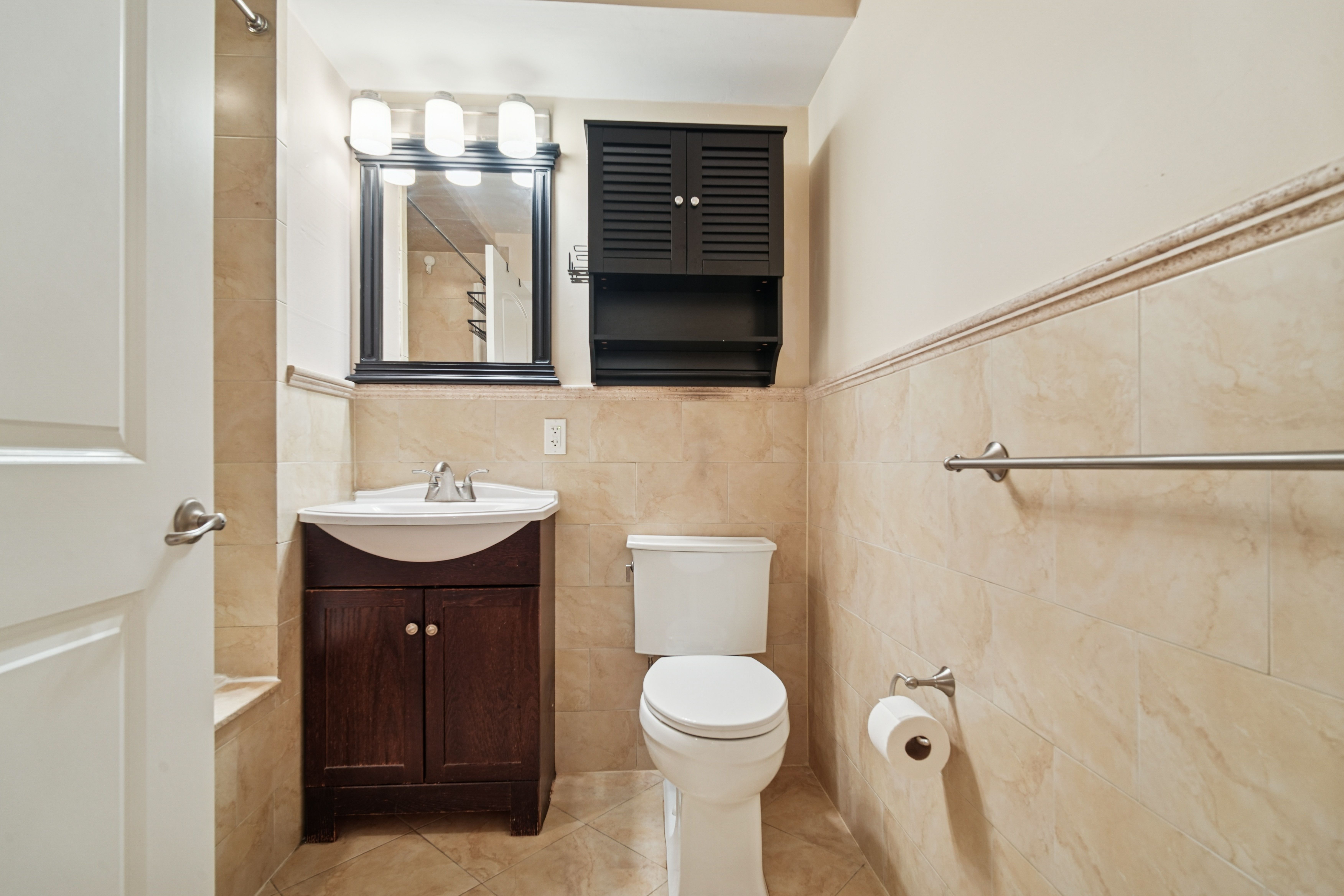 124 68th Street #203