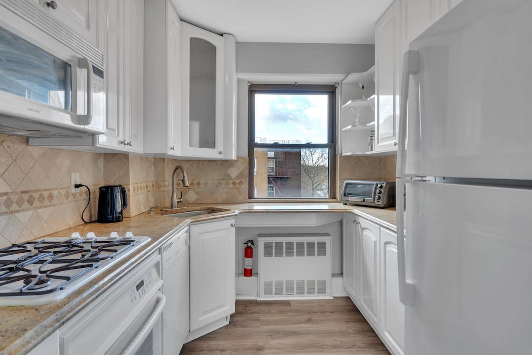 8800 Blvd East Unit# 6C