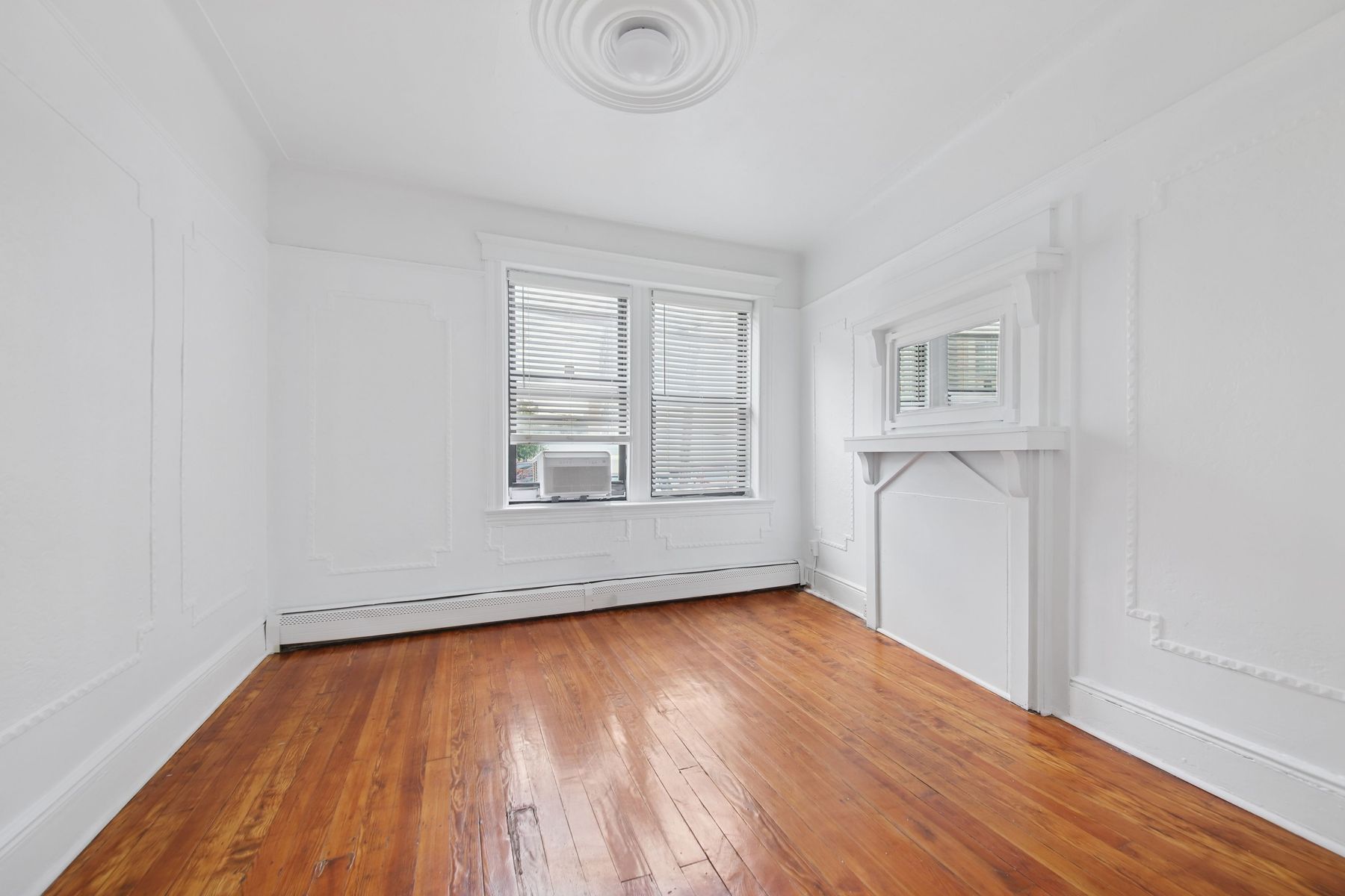 122A Baldwin Ave Unit# 1L