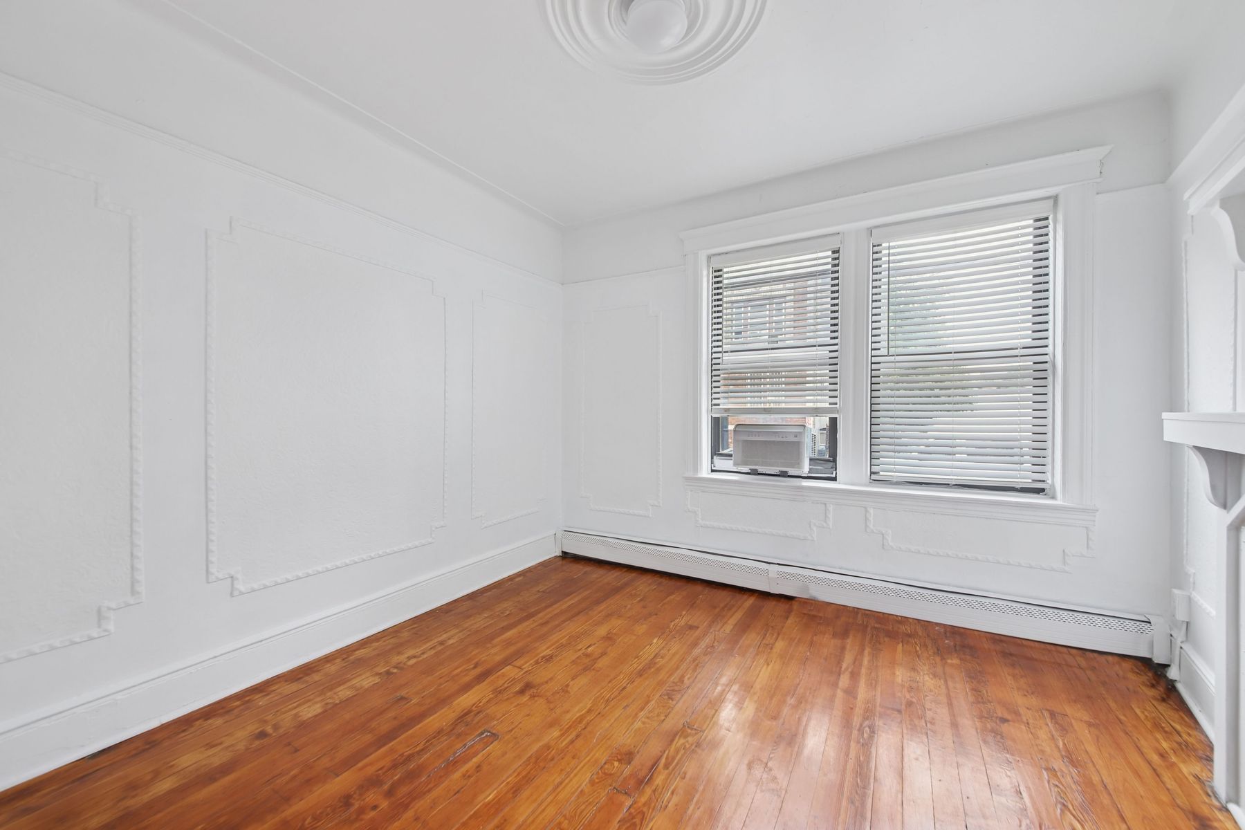 122A Baldwin Ave Unit# 1L