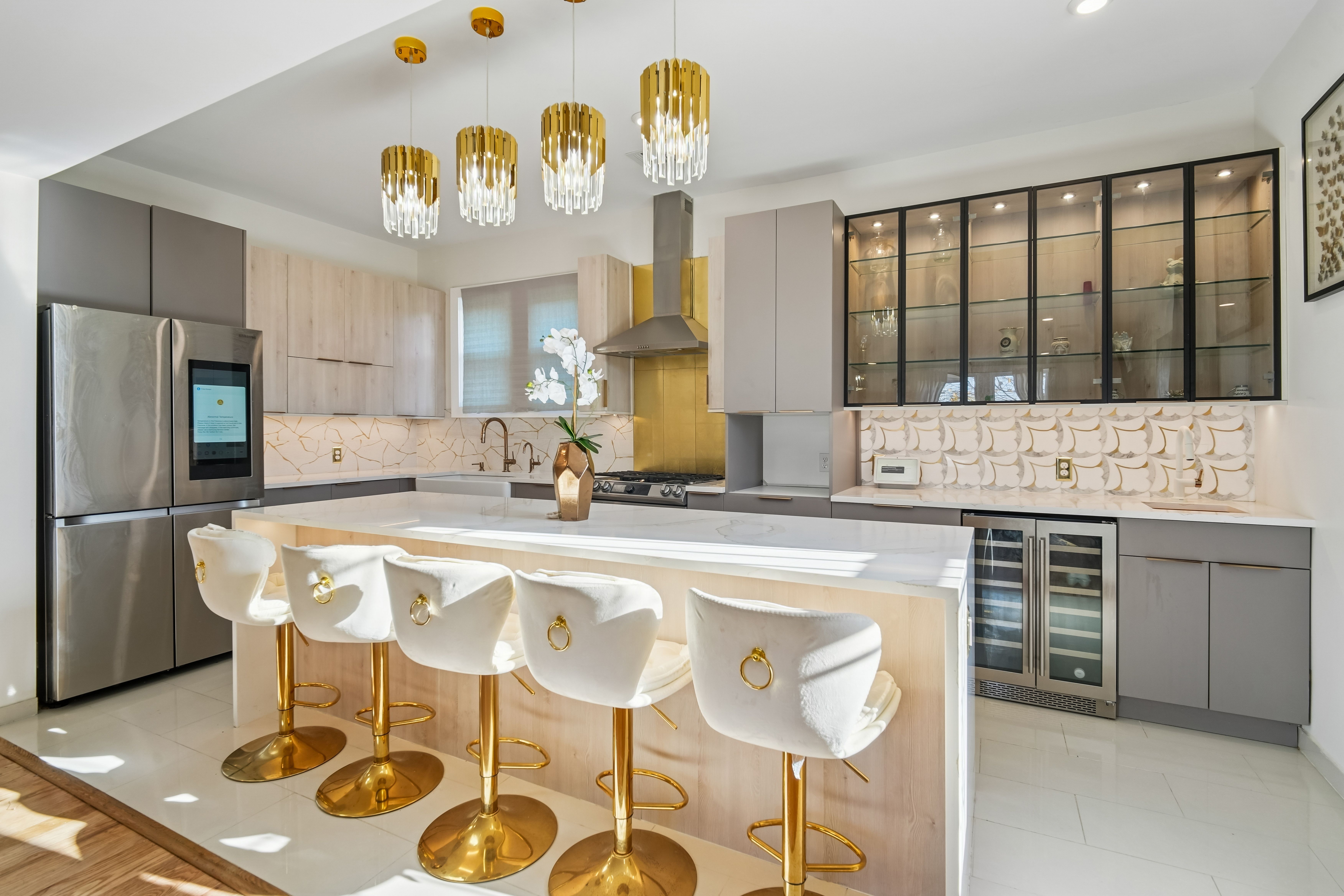 4806 Meadowview Avenue 