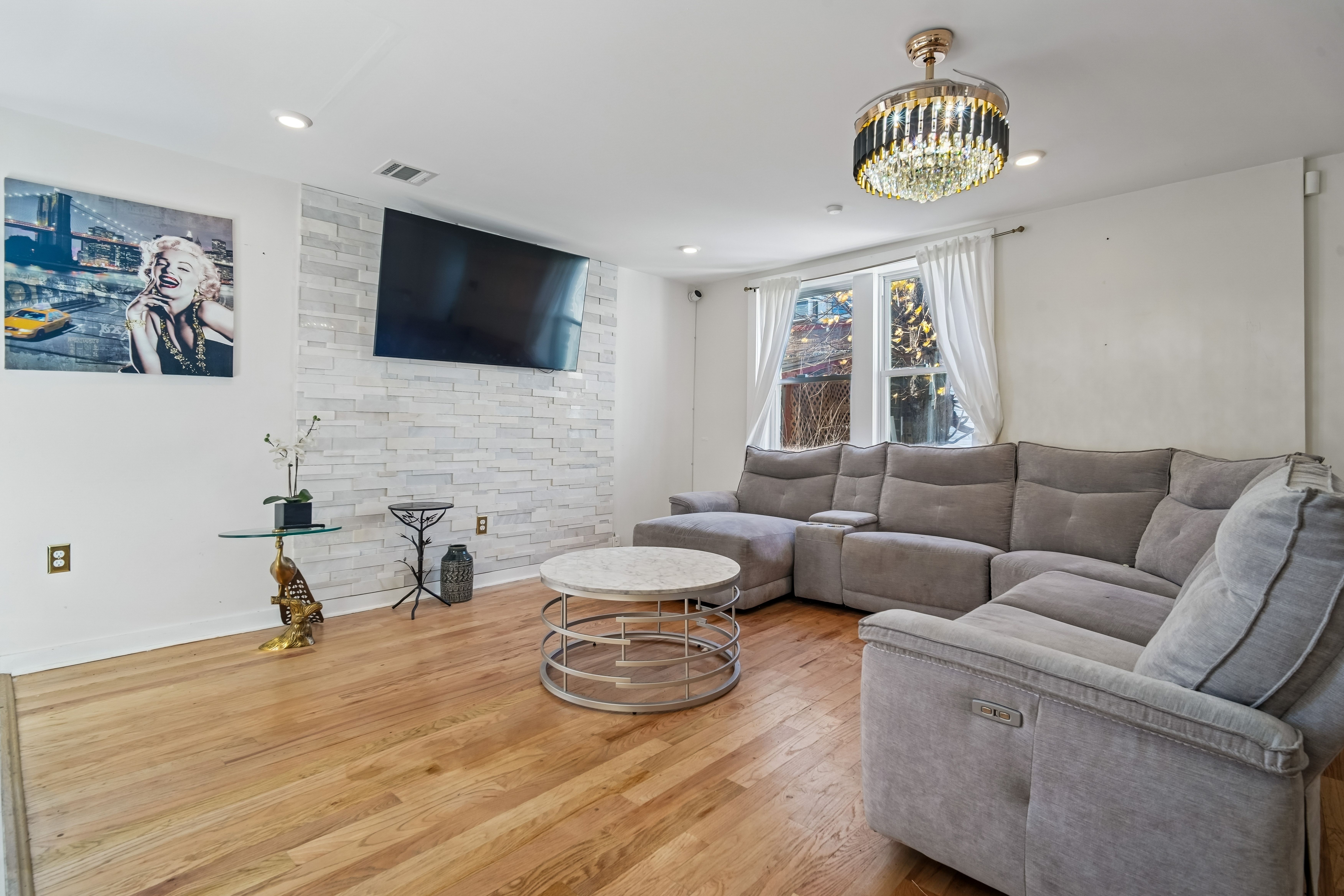 4806 Meadowview Avenue 